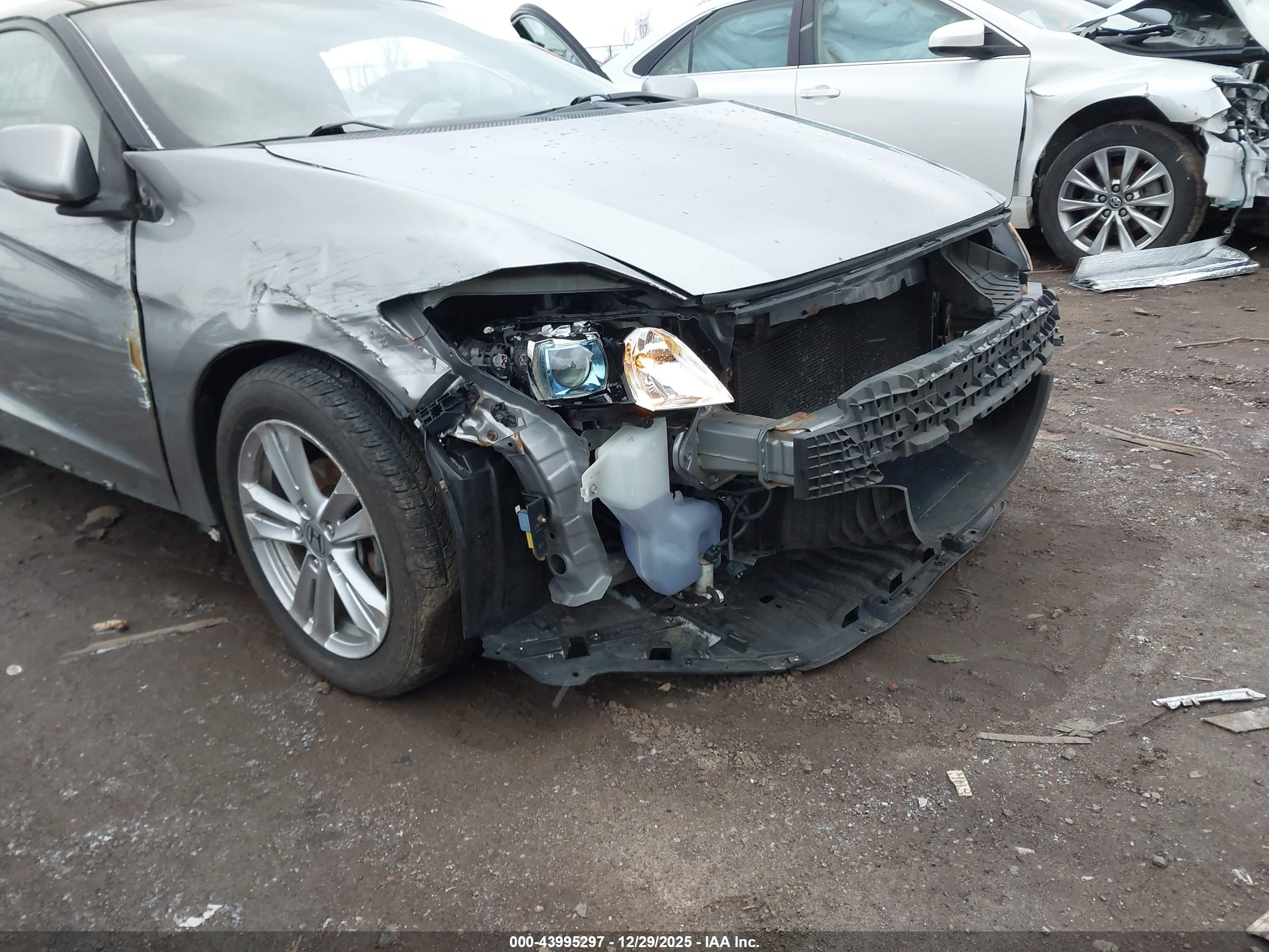 HONDA CR-Z image 6