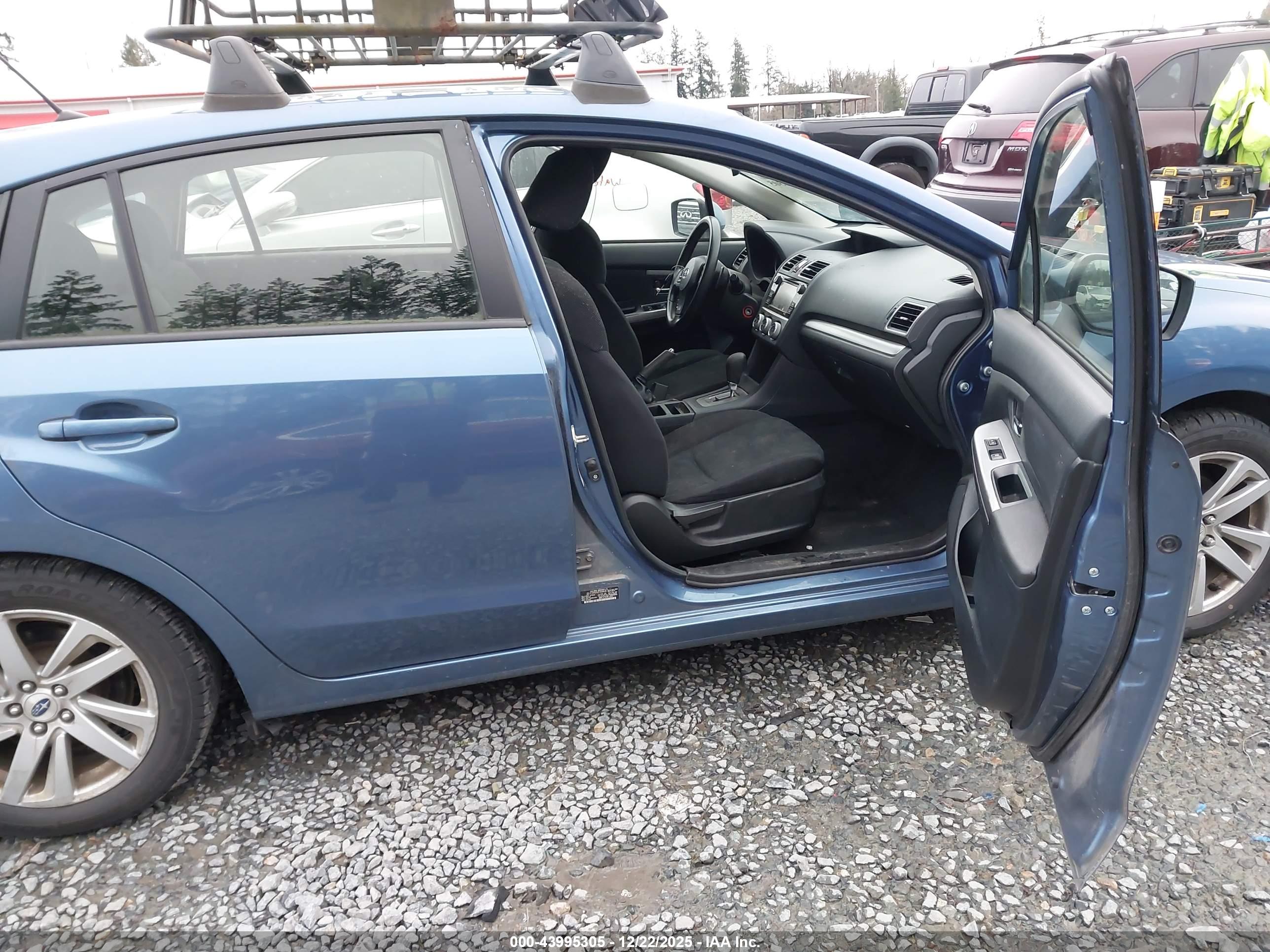 SUBARU IMPREZA image 5