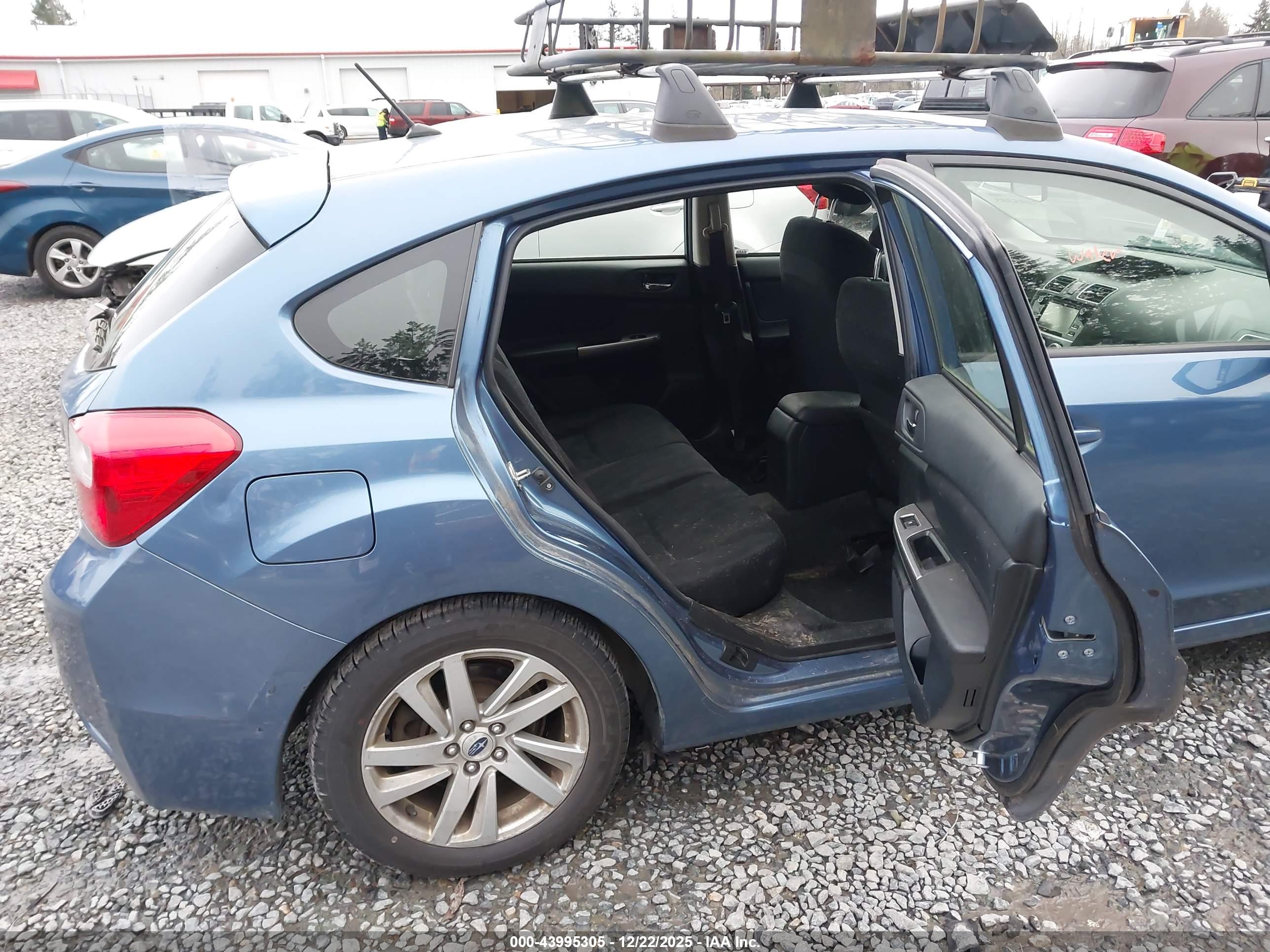 SUBARU IMPREZA image 8