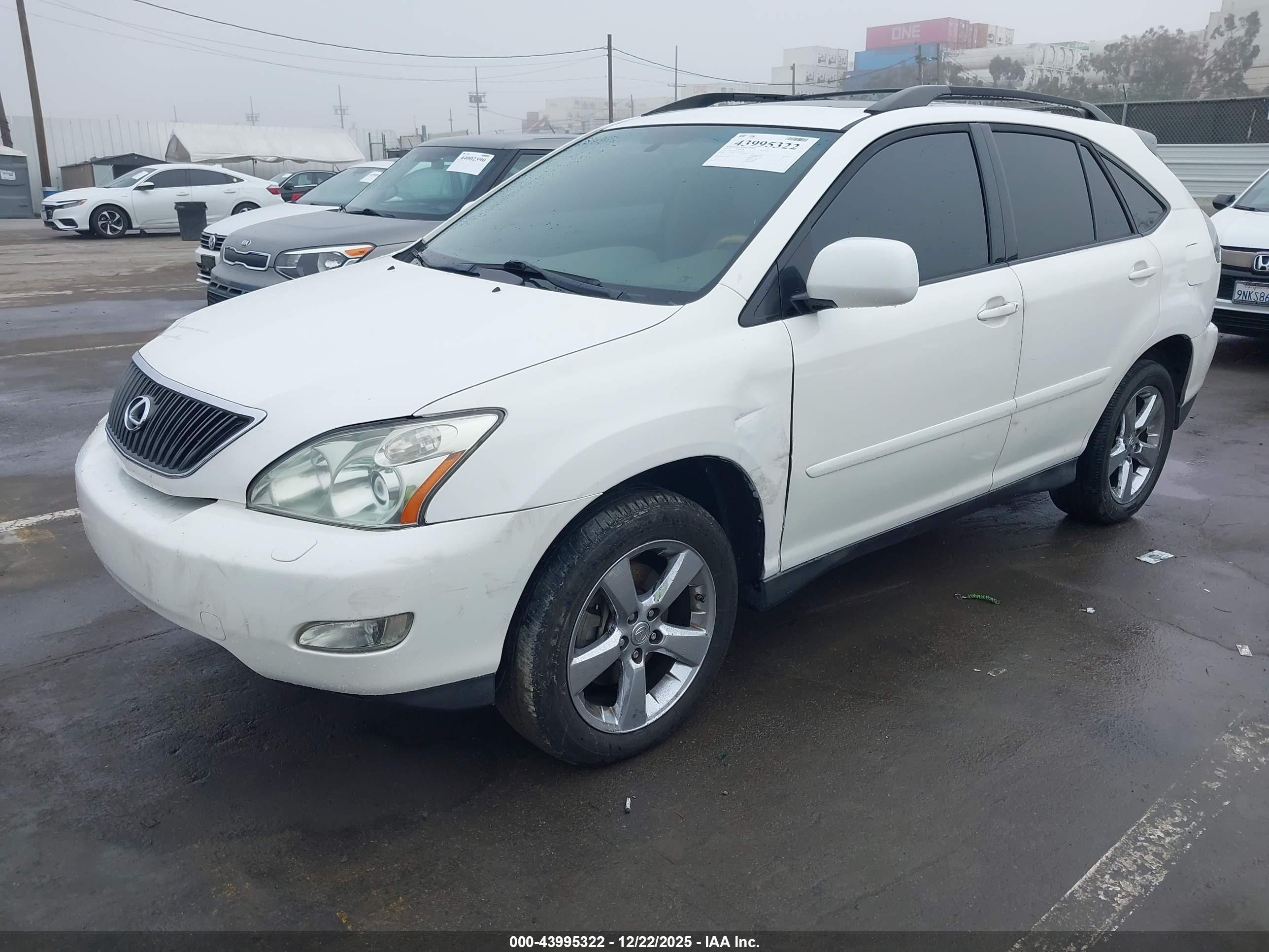 LEXUS RX image 2