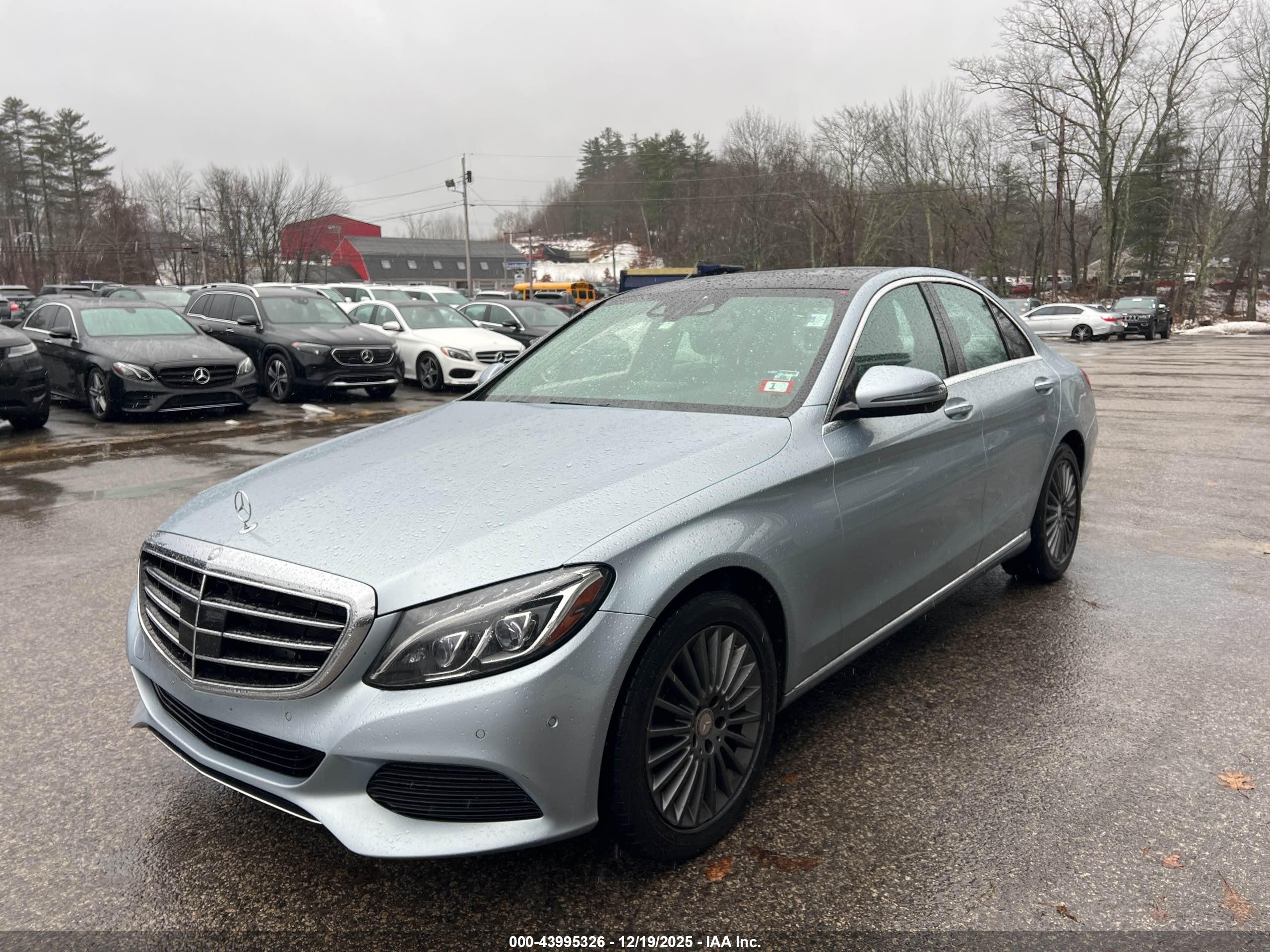 MERCEDES-BENZ C image 2