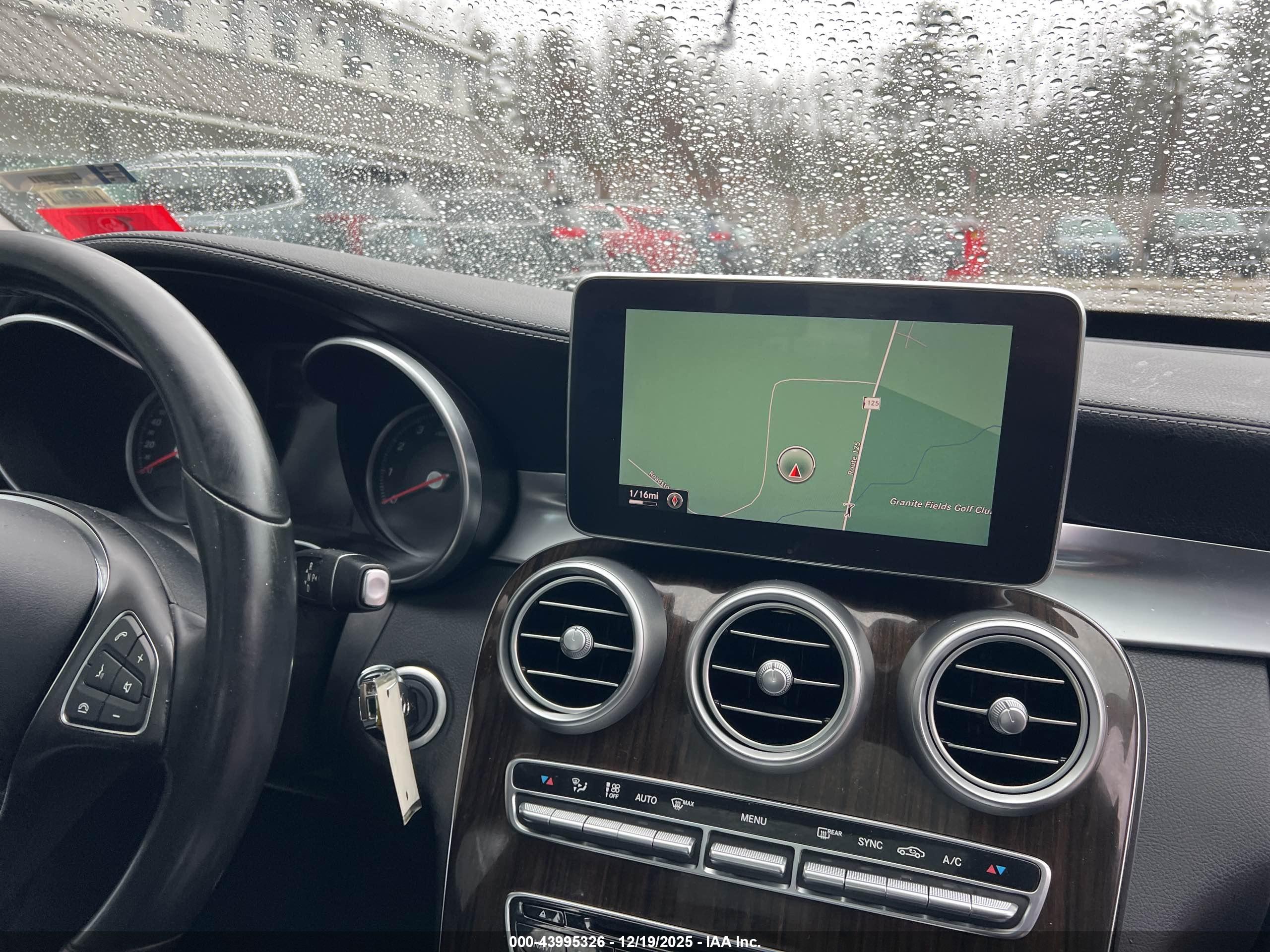 MERCEDES-BENZ C image 6
