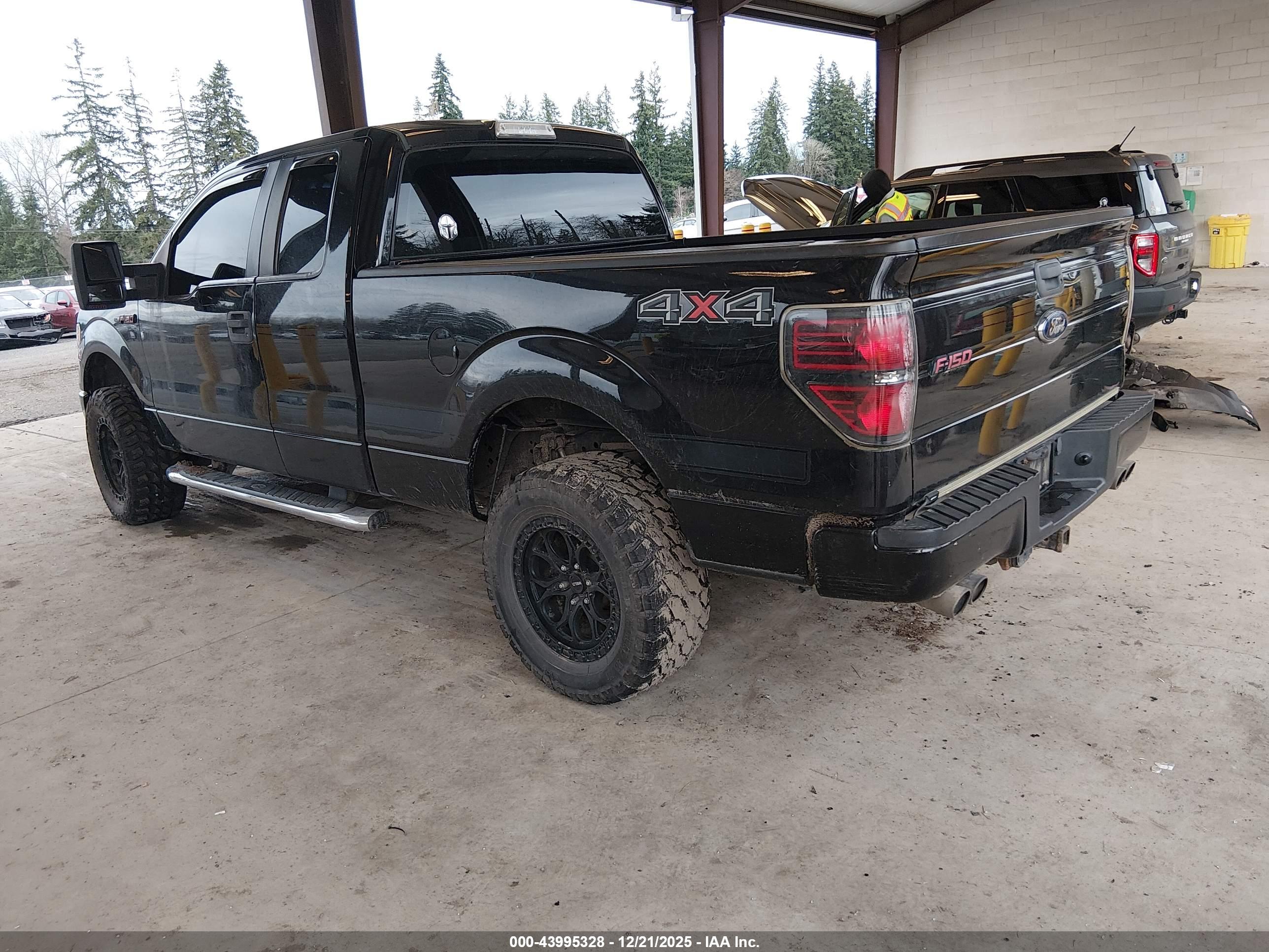 FORD F-150 image 3