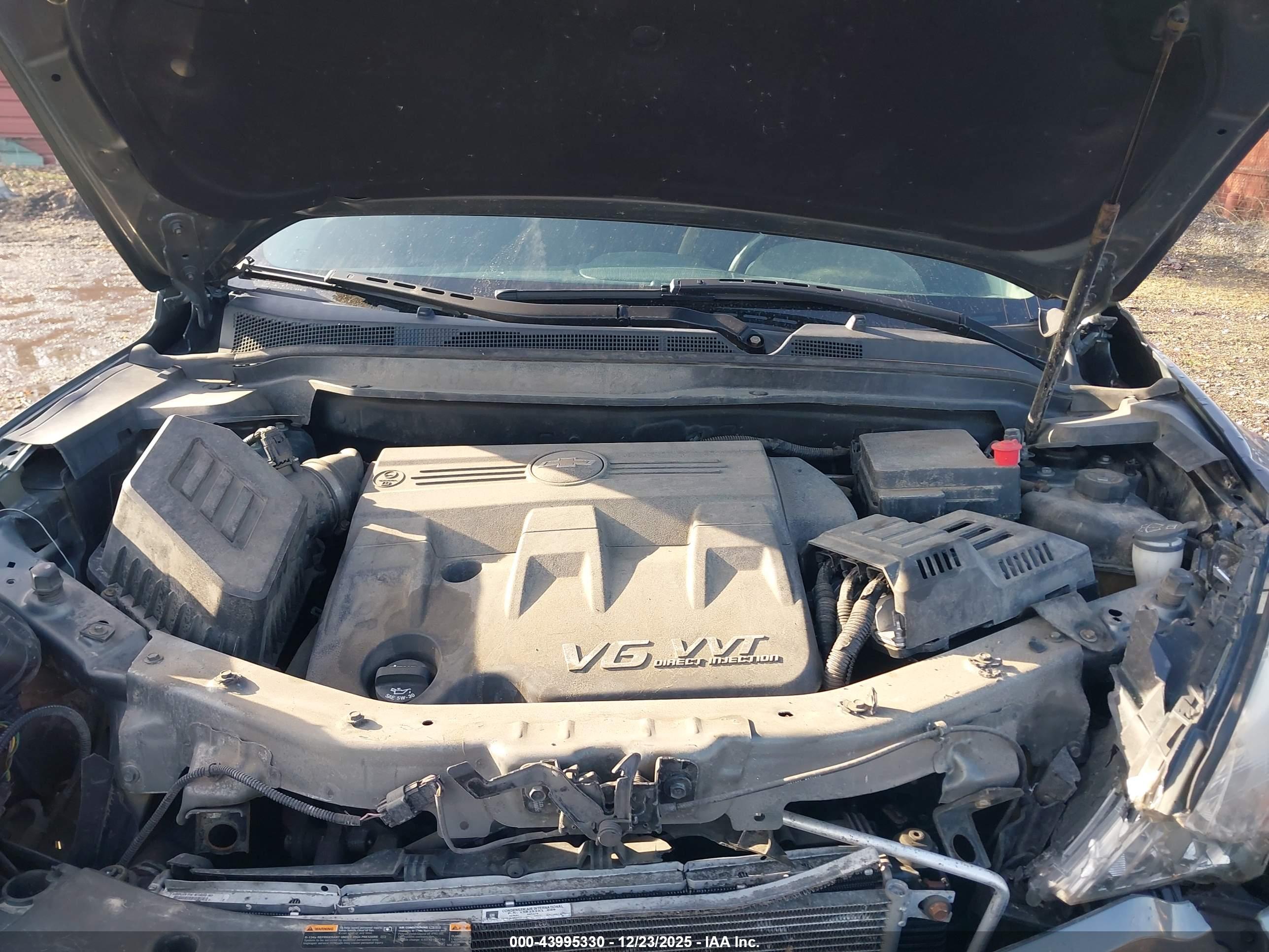 CHEVROLET EQUINOX image 10