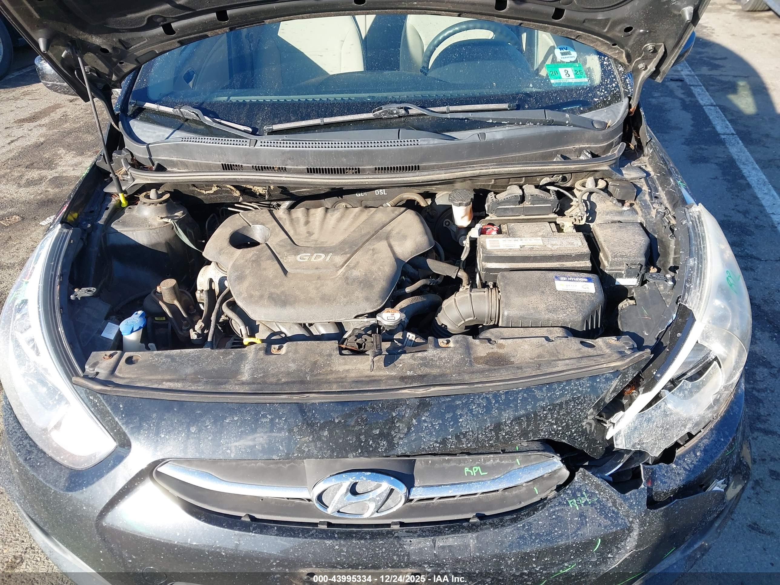 HYUNDAI ACCENT image 10