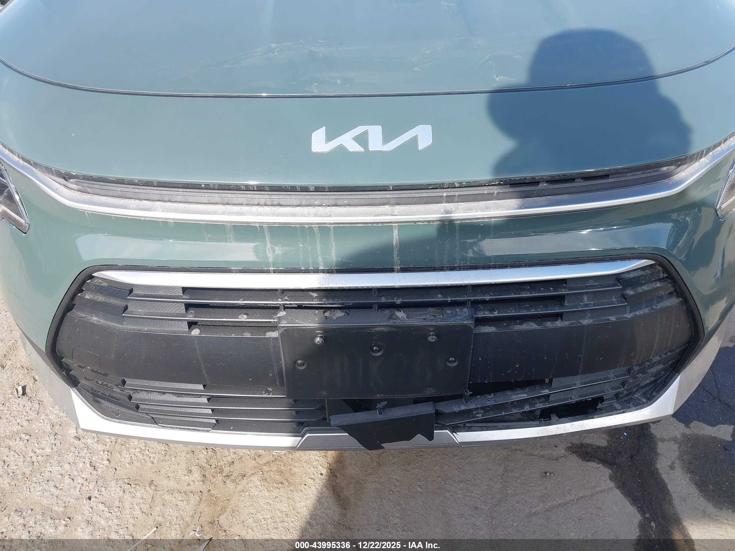 KIA NIRO image 6