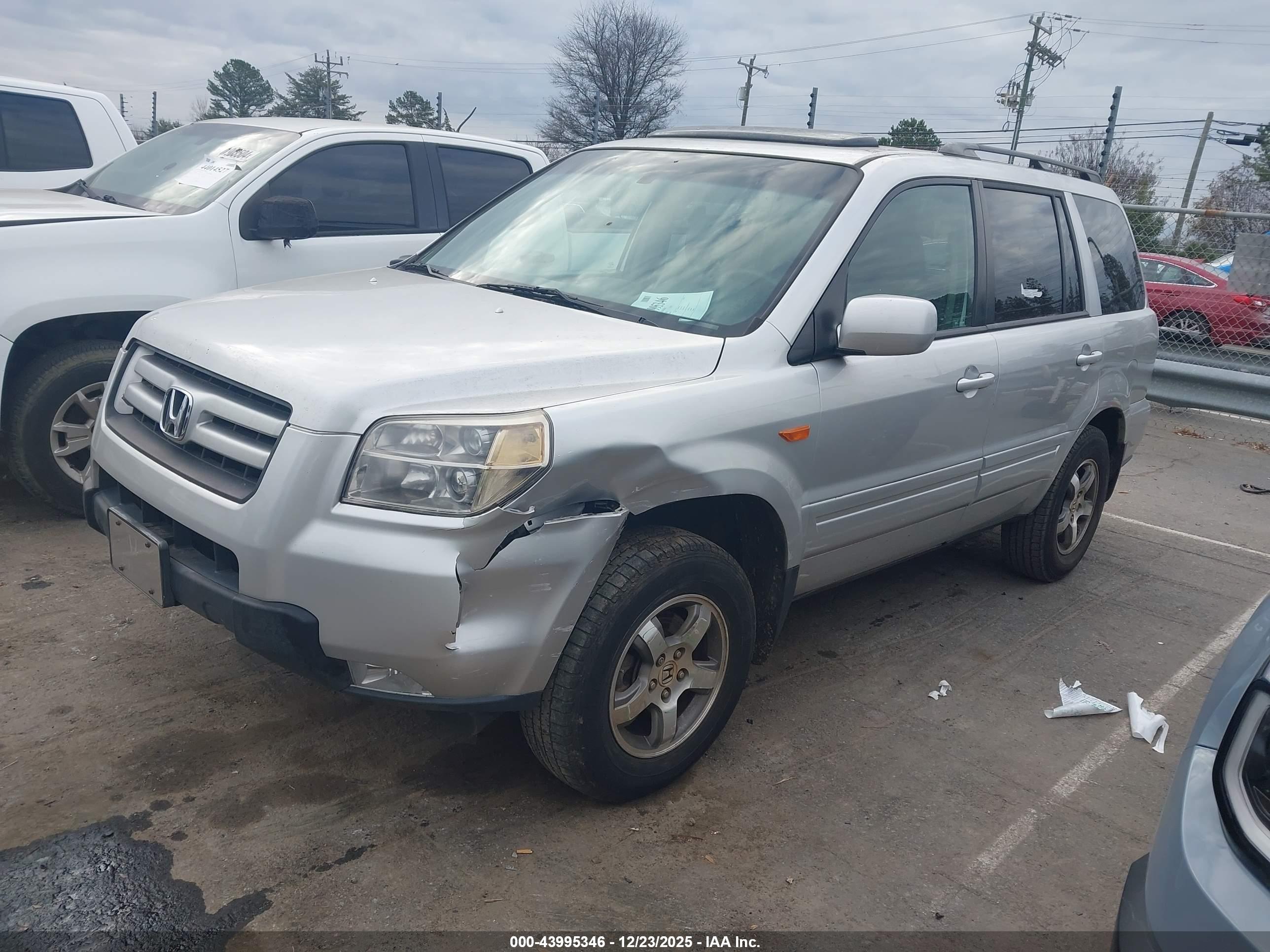 HONDA PILOT image 2