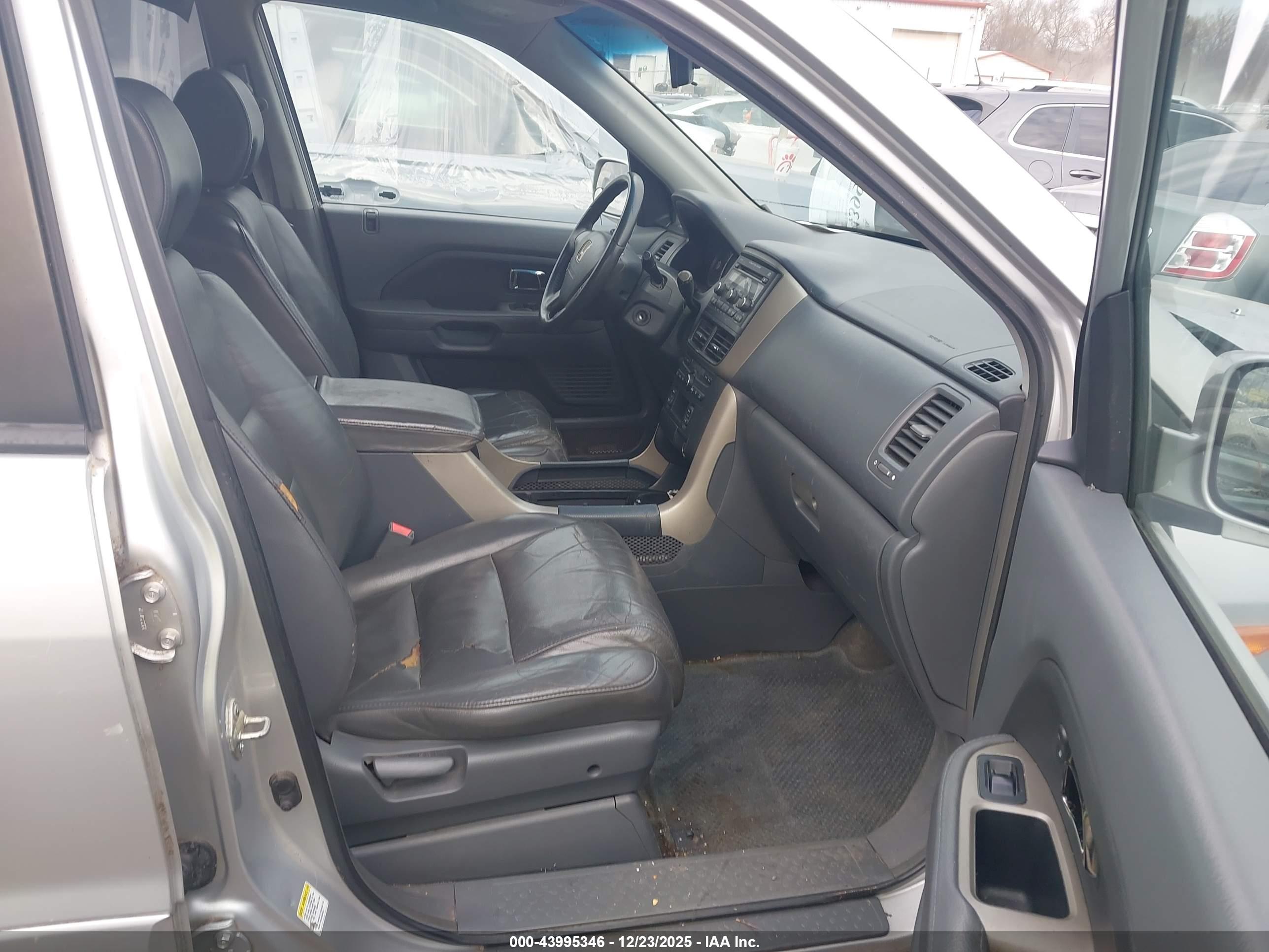 HONDA PILOT image 5