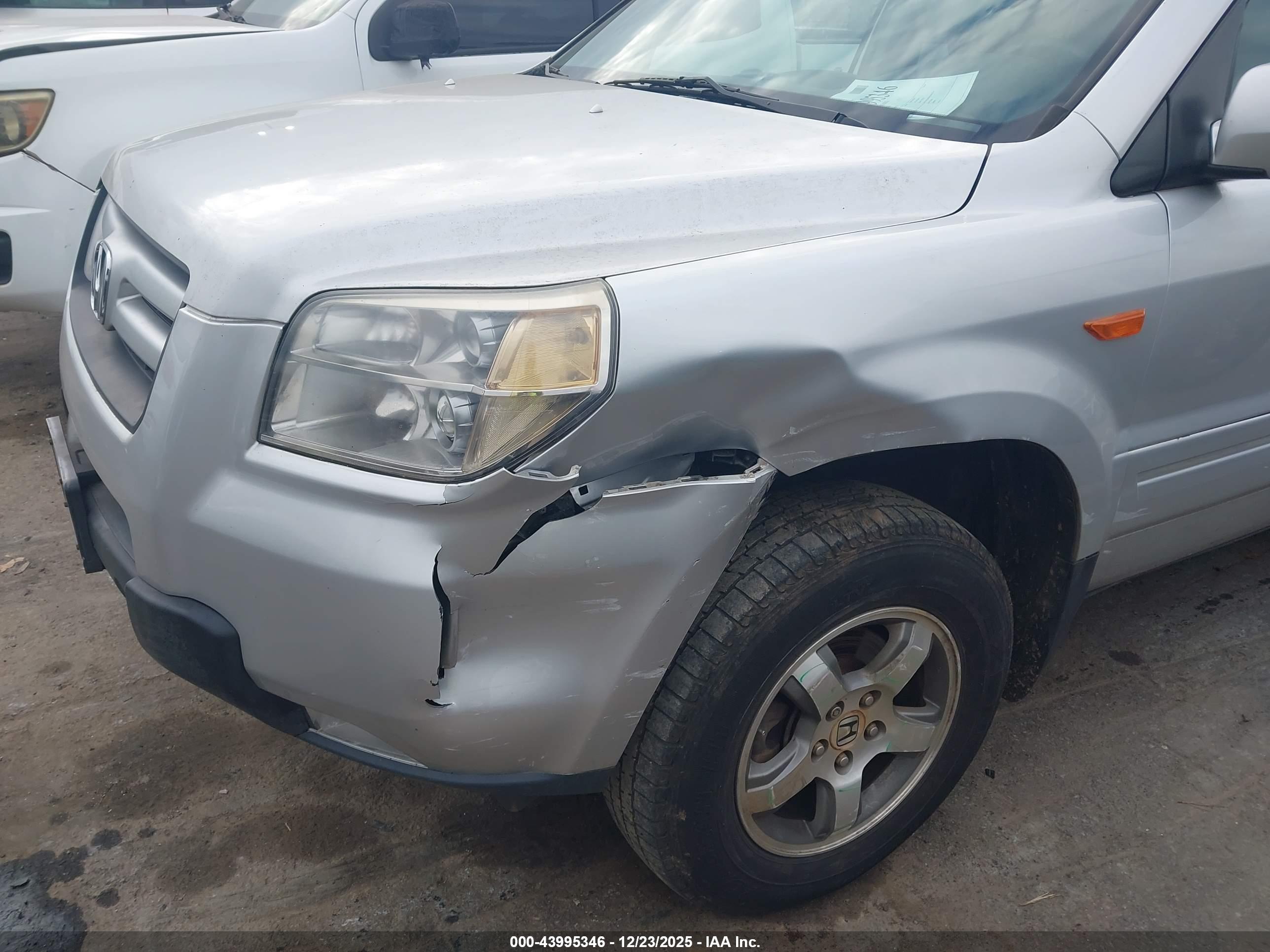 HONDA PILOT image 6