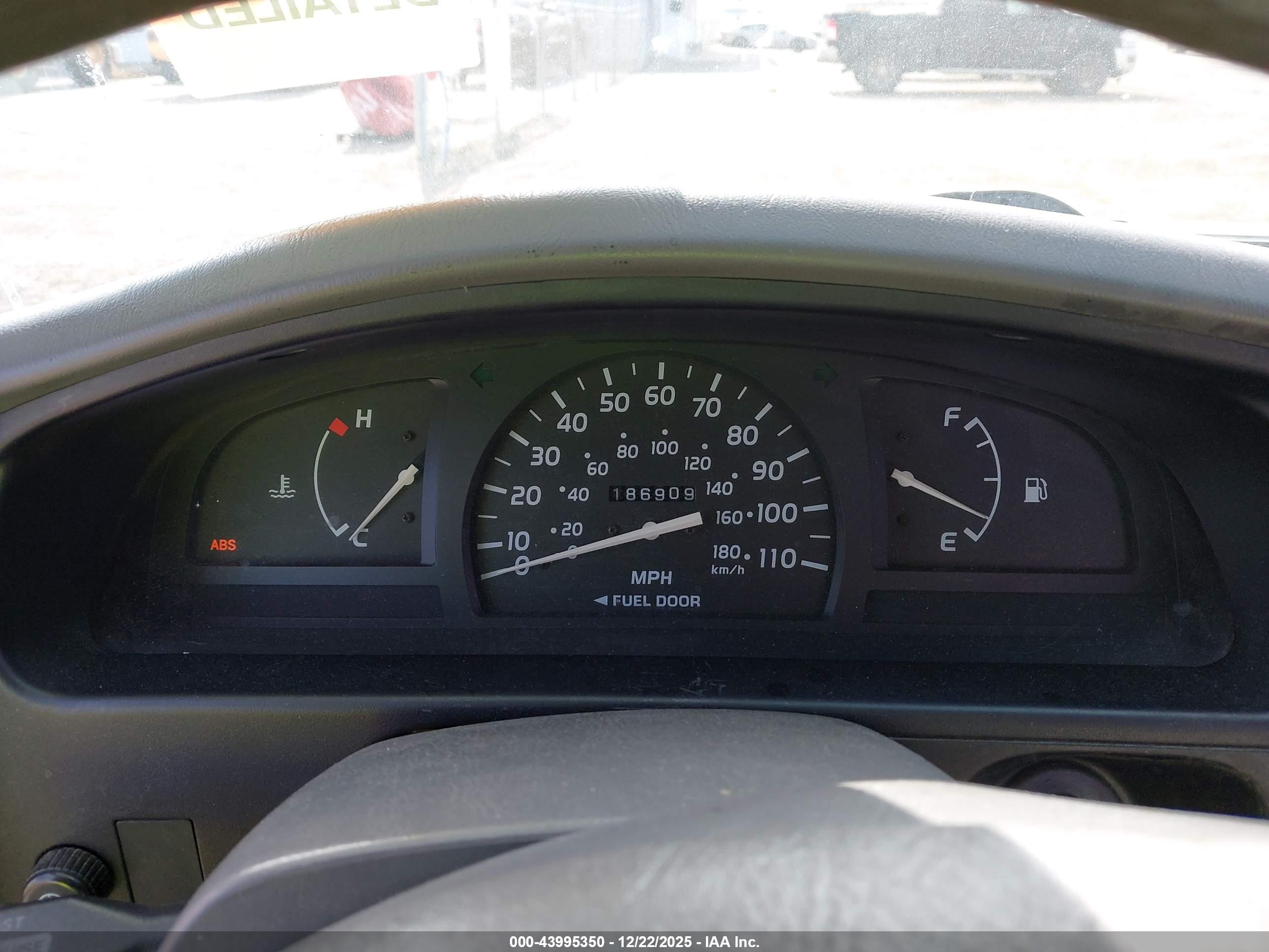 TOYOTA TACOMA image 7