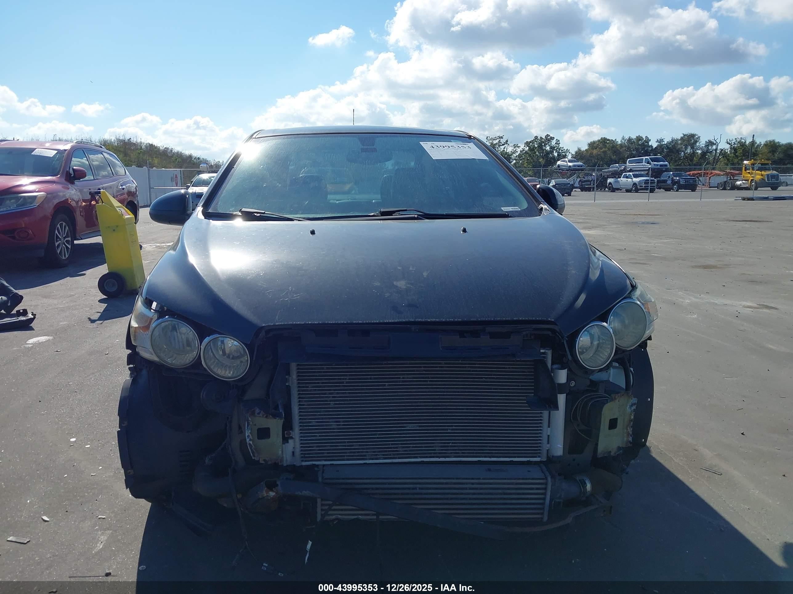 CHEVROLET SONIC image 6