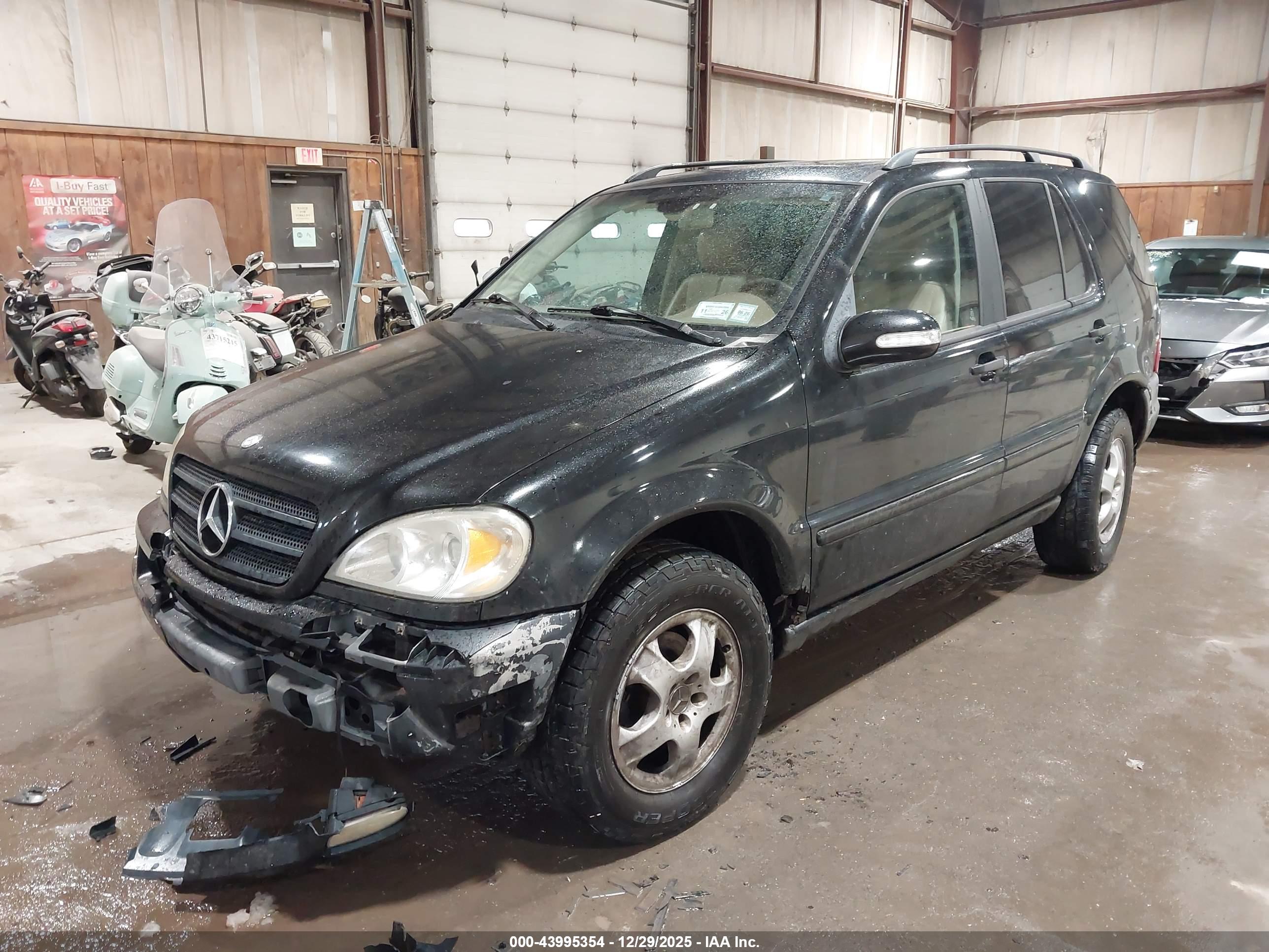 MERCEDES-BENZ ML image 2
