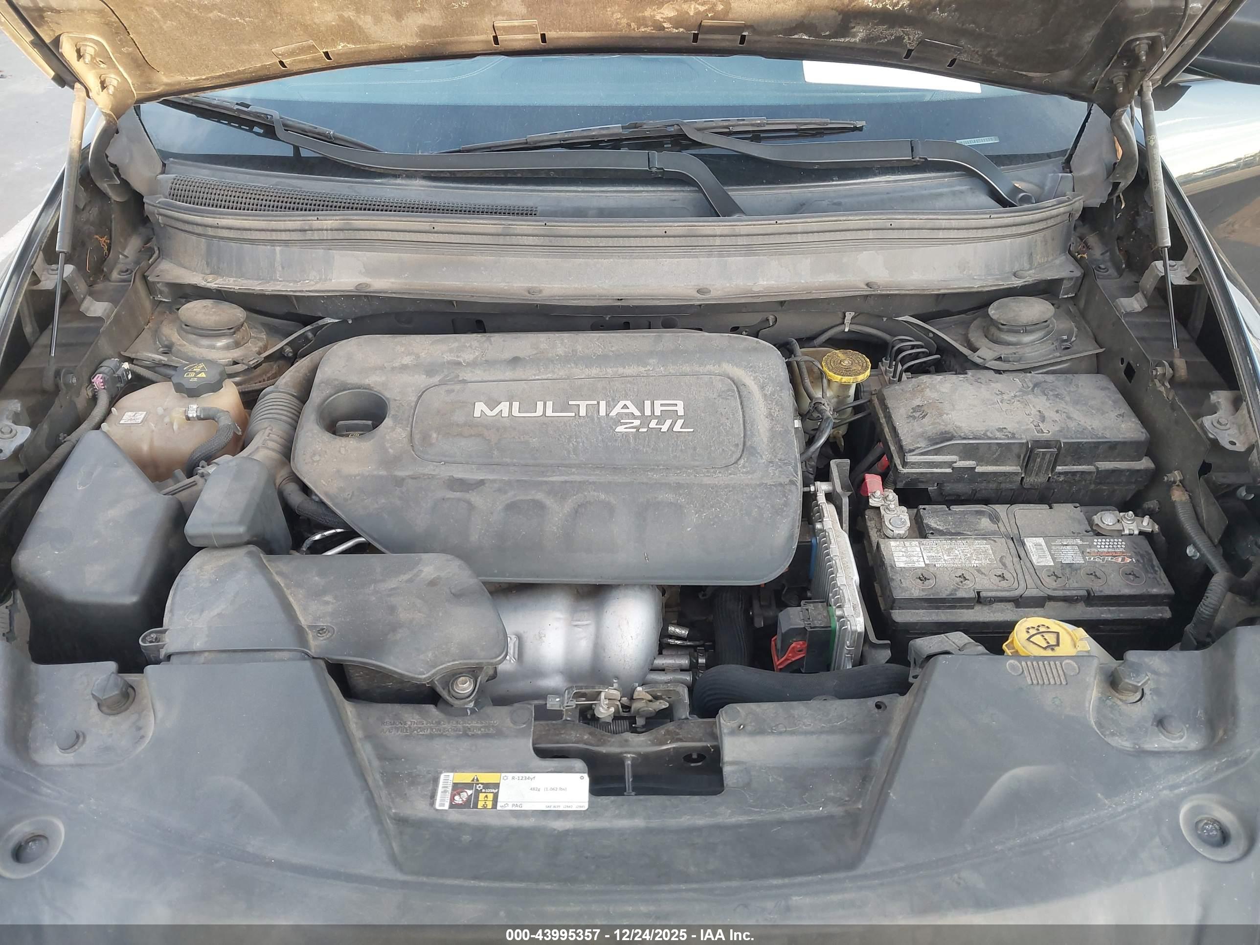 JEEP CHEROKEE image 10