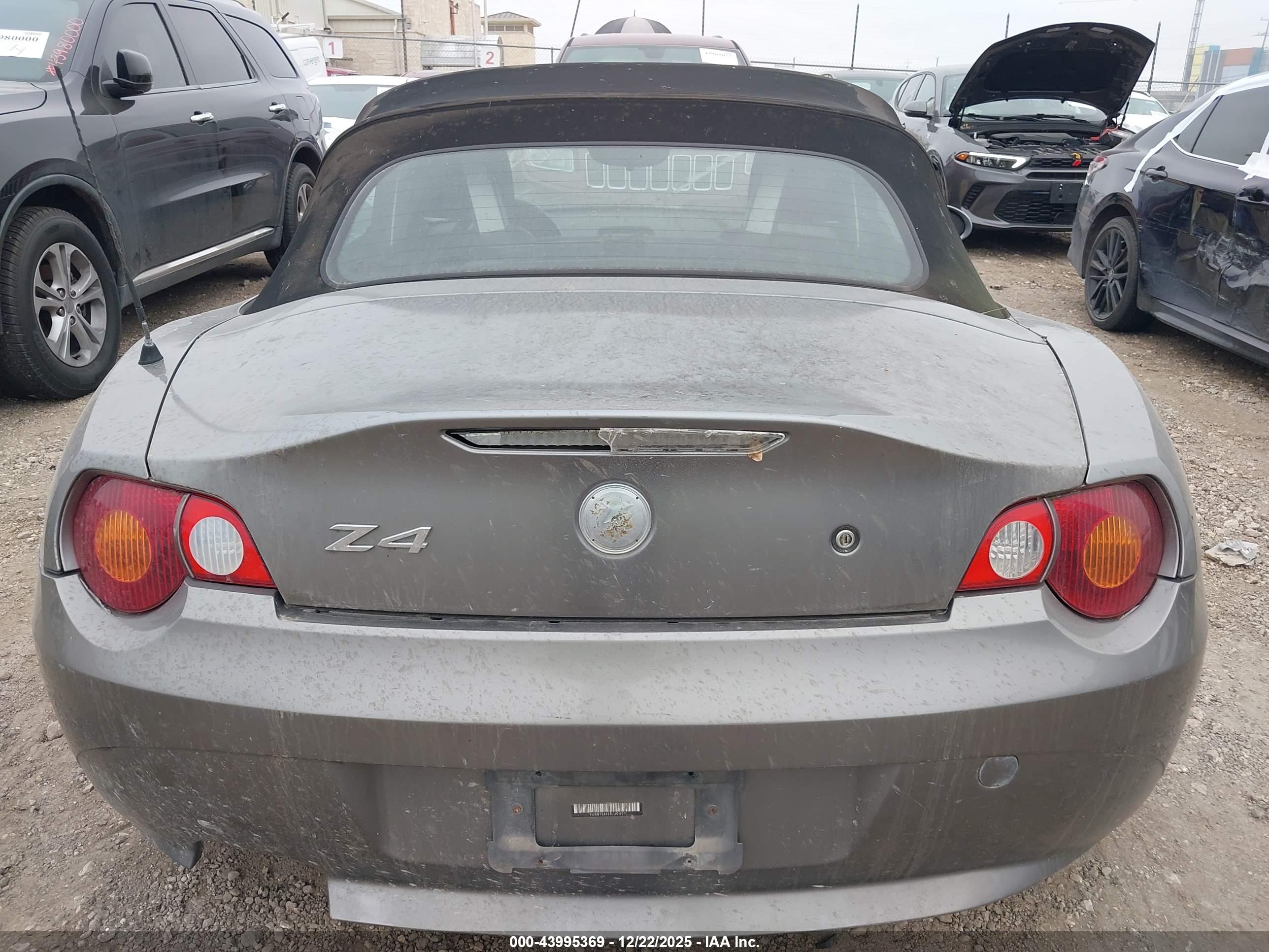 BMW Z4 image 8