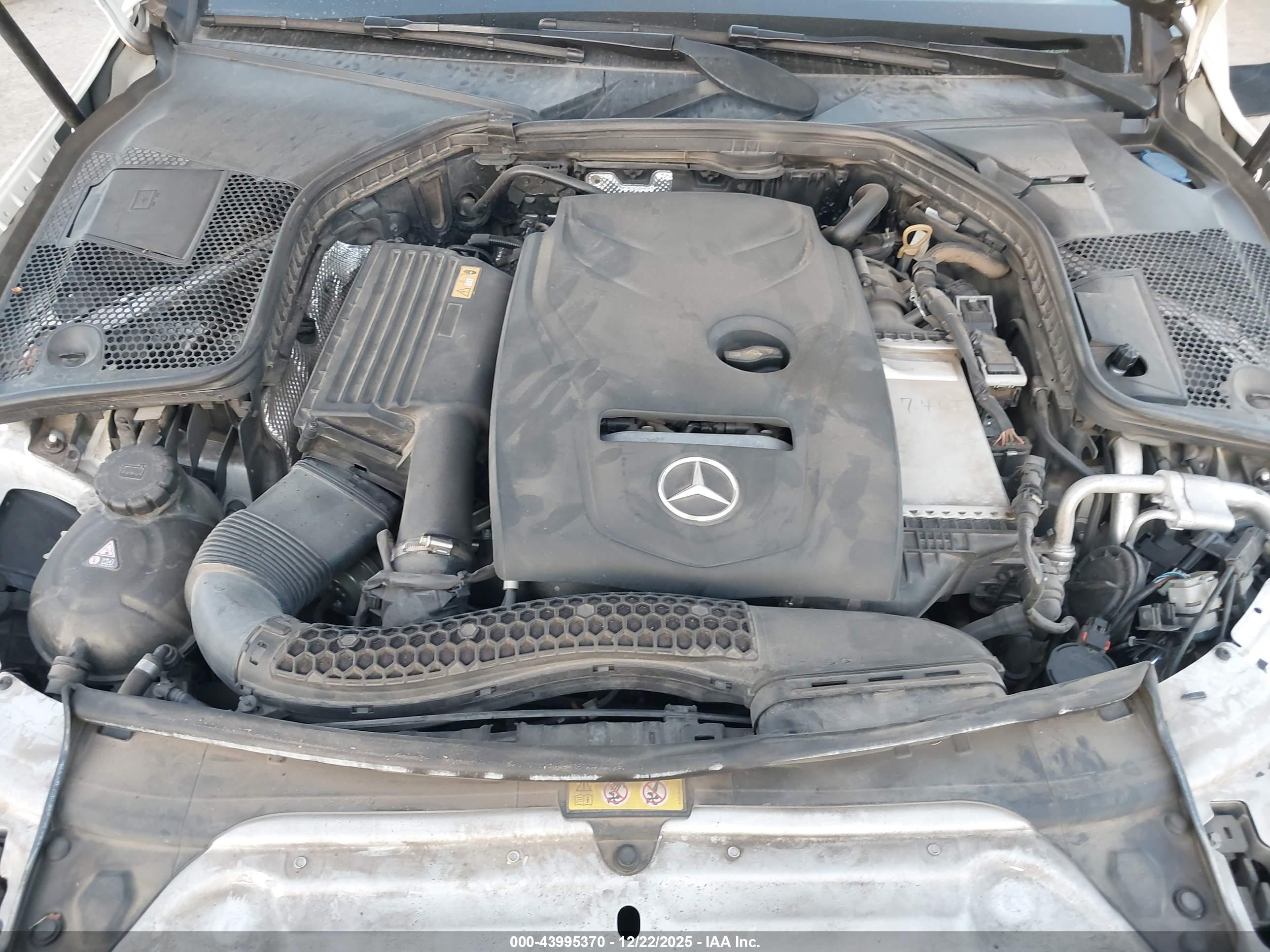 MERCEDES-BENZ C image 10