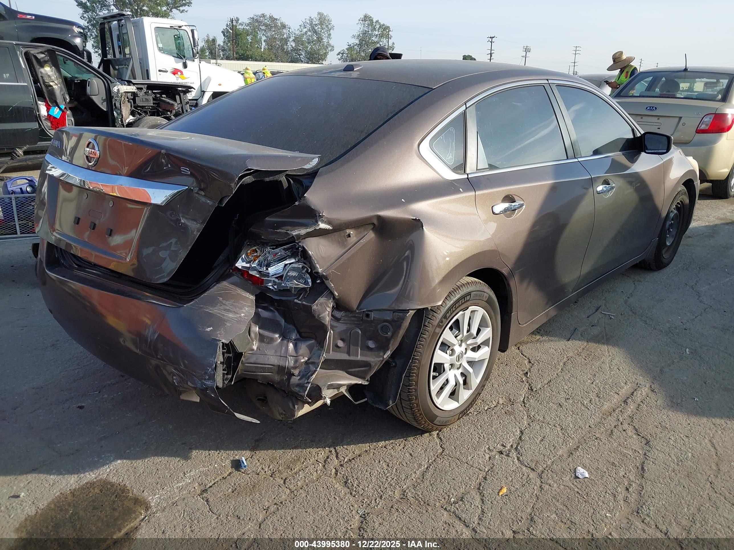 NISSAN ALTIMA image 4