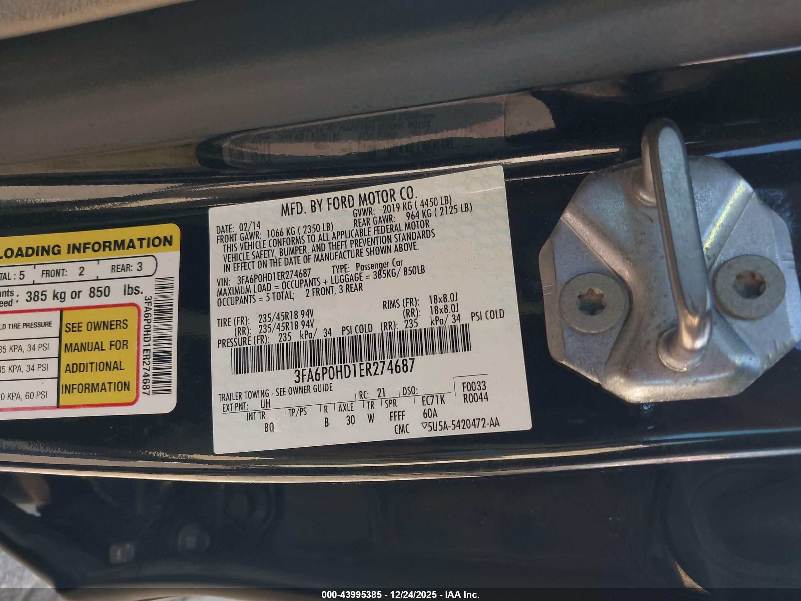 FORD FUSION image 9