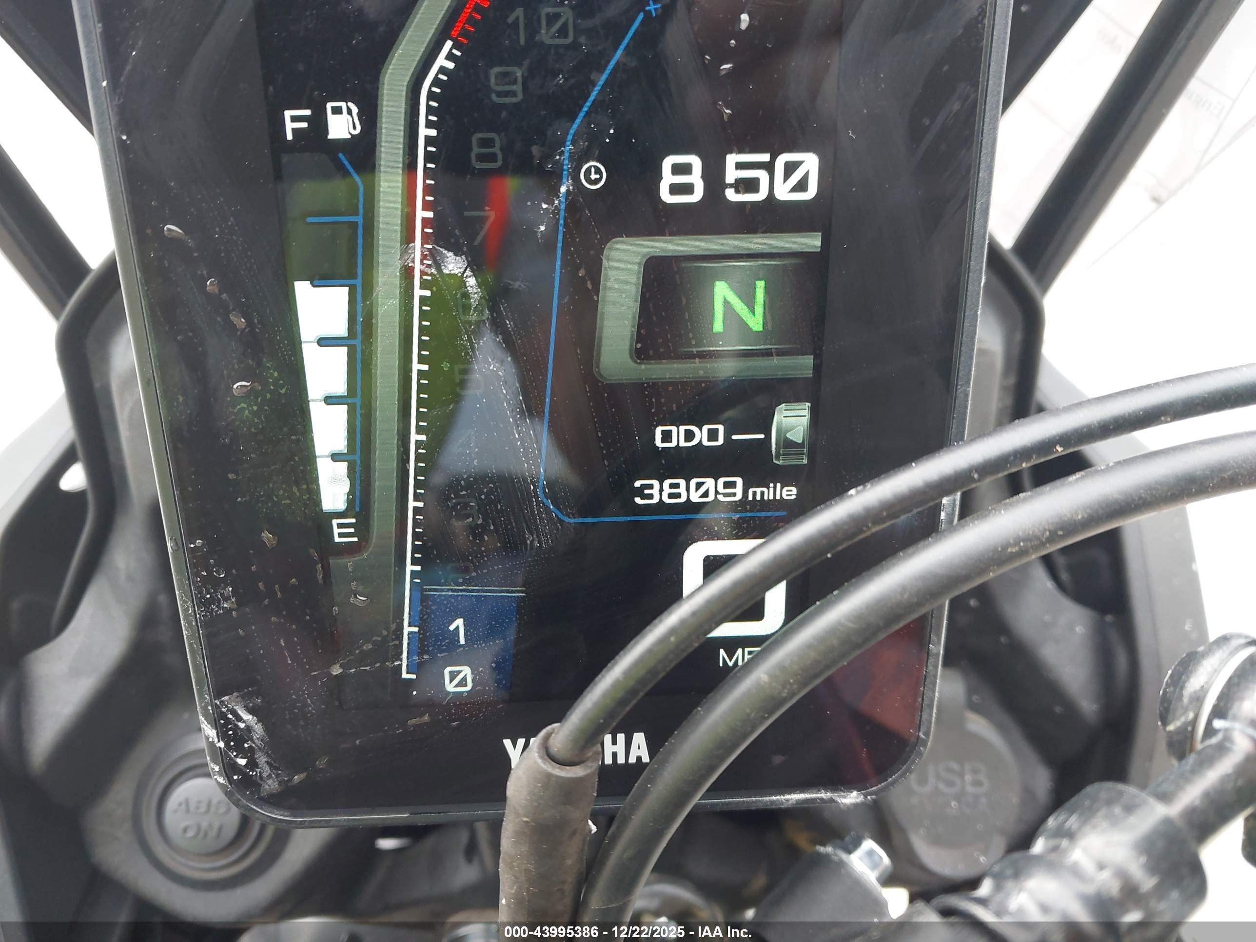 YAMAHA XTZ690 image 7