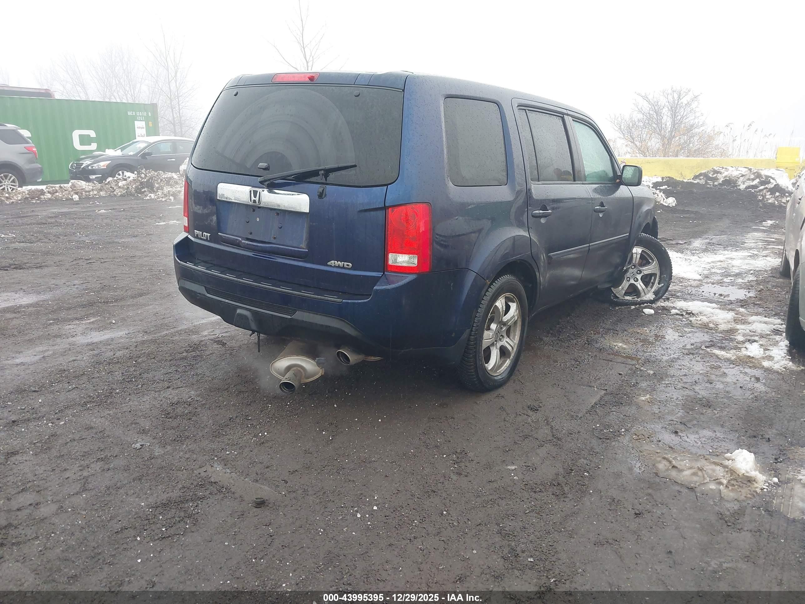 HONDA PILOT image 4