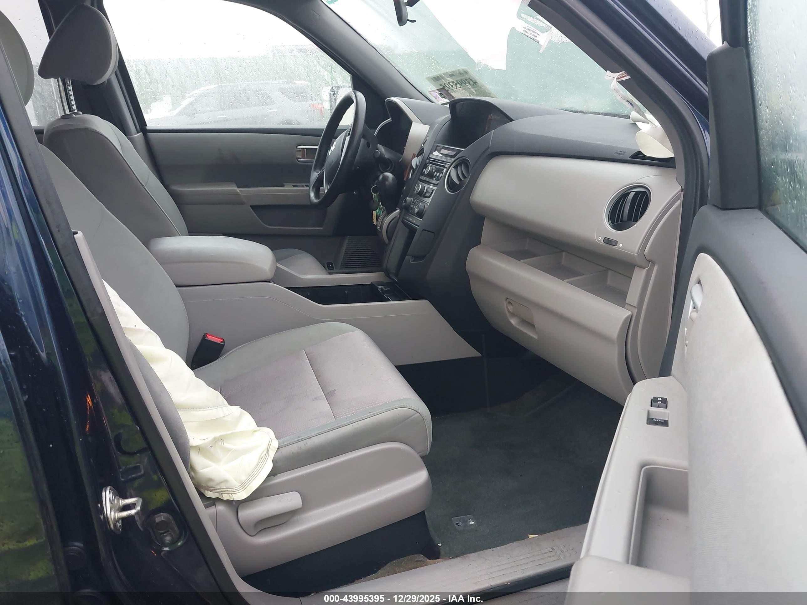 HONDA PILOT image 5