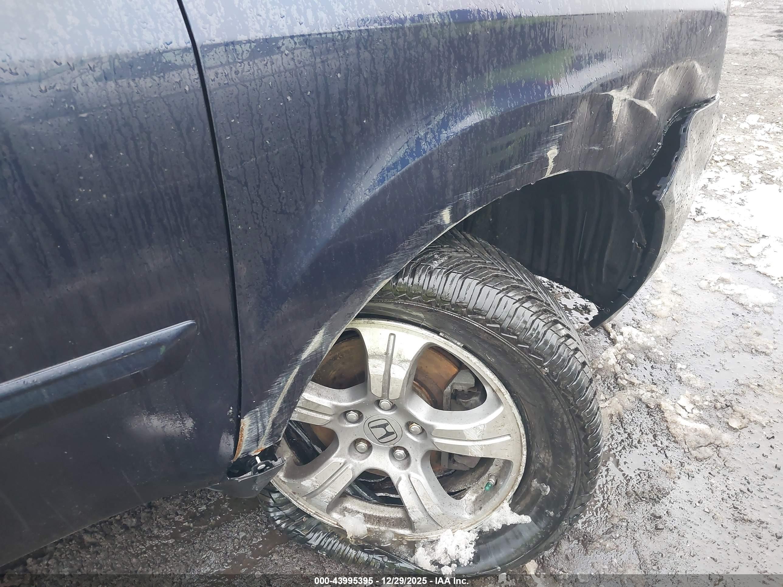 HONDA PILOT image 6