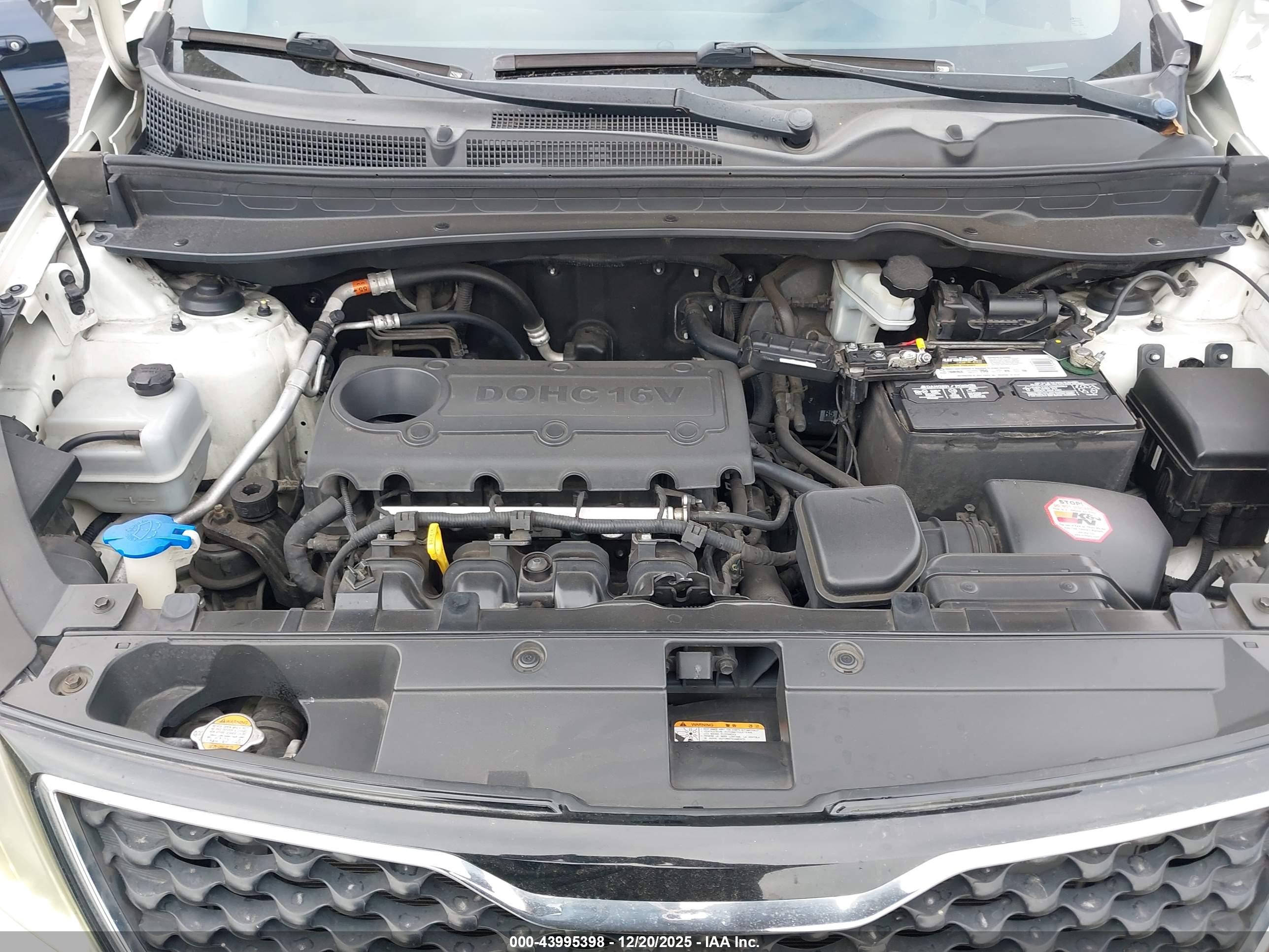 KIA SPORTAGE image 10