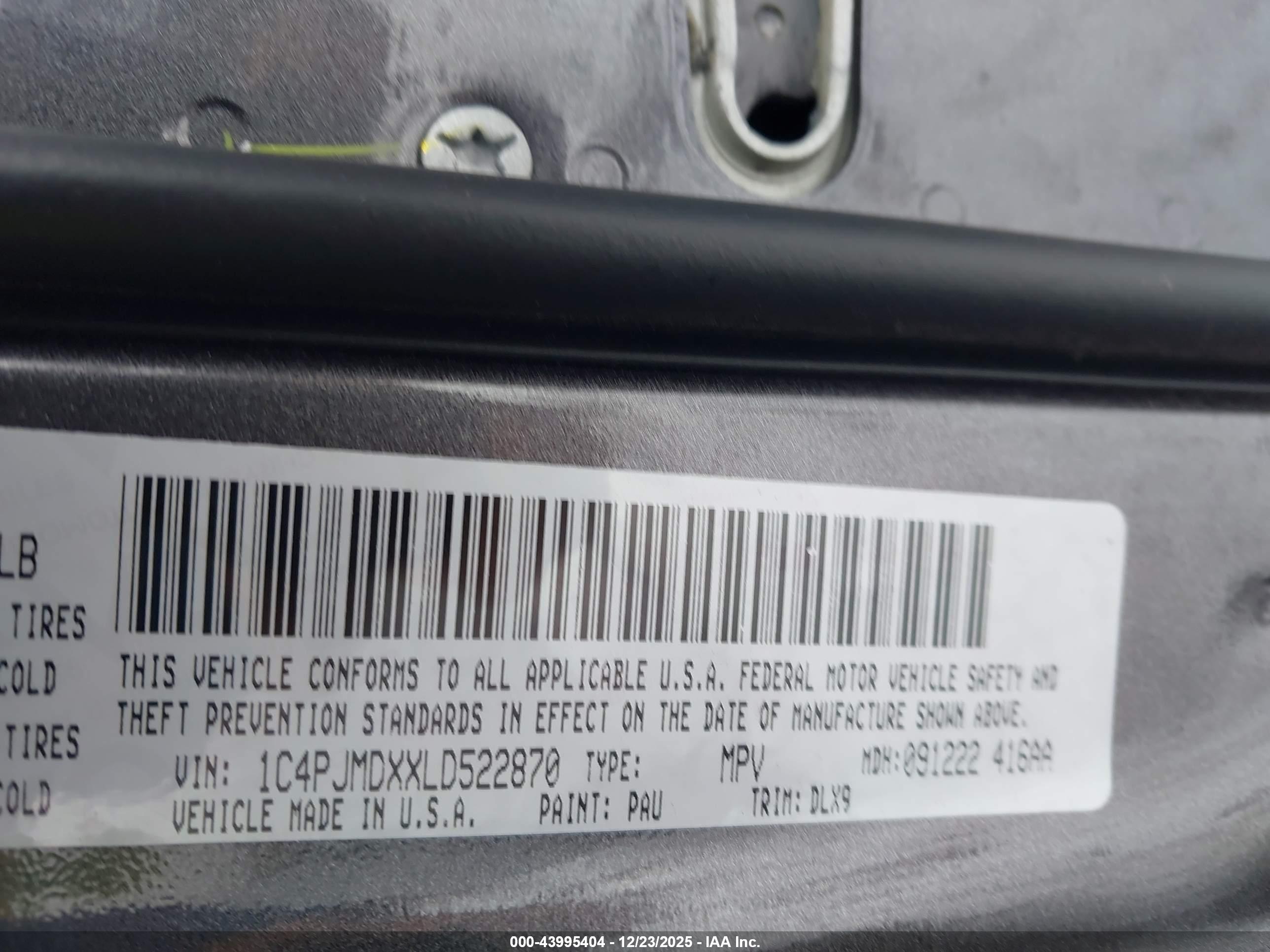 JEEP CHEROKEE image 9