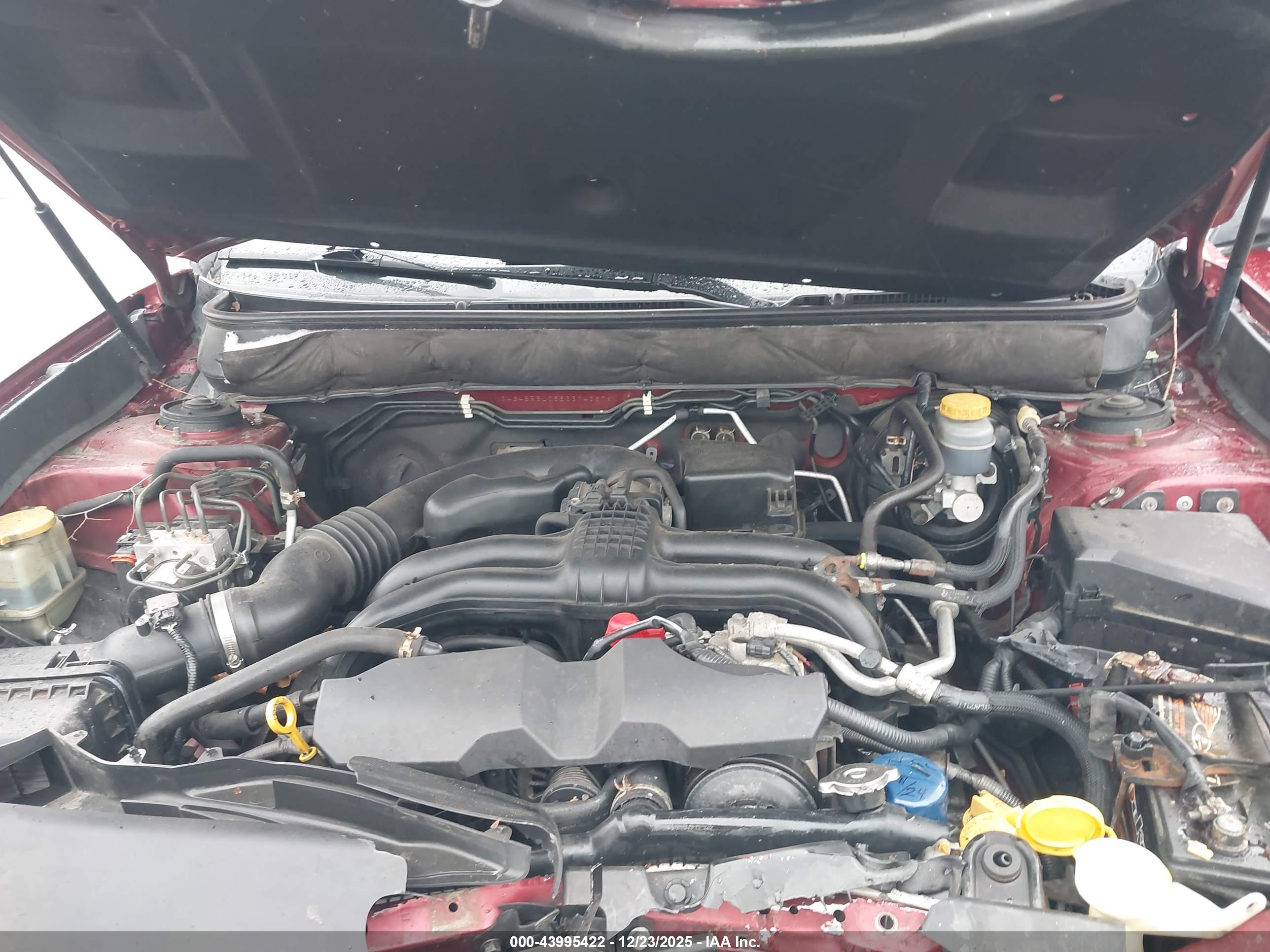 SUBARU OUTBACK image 10