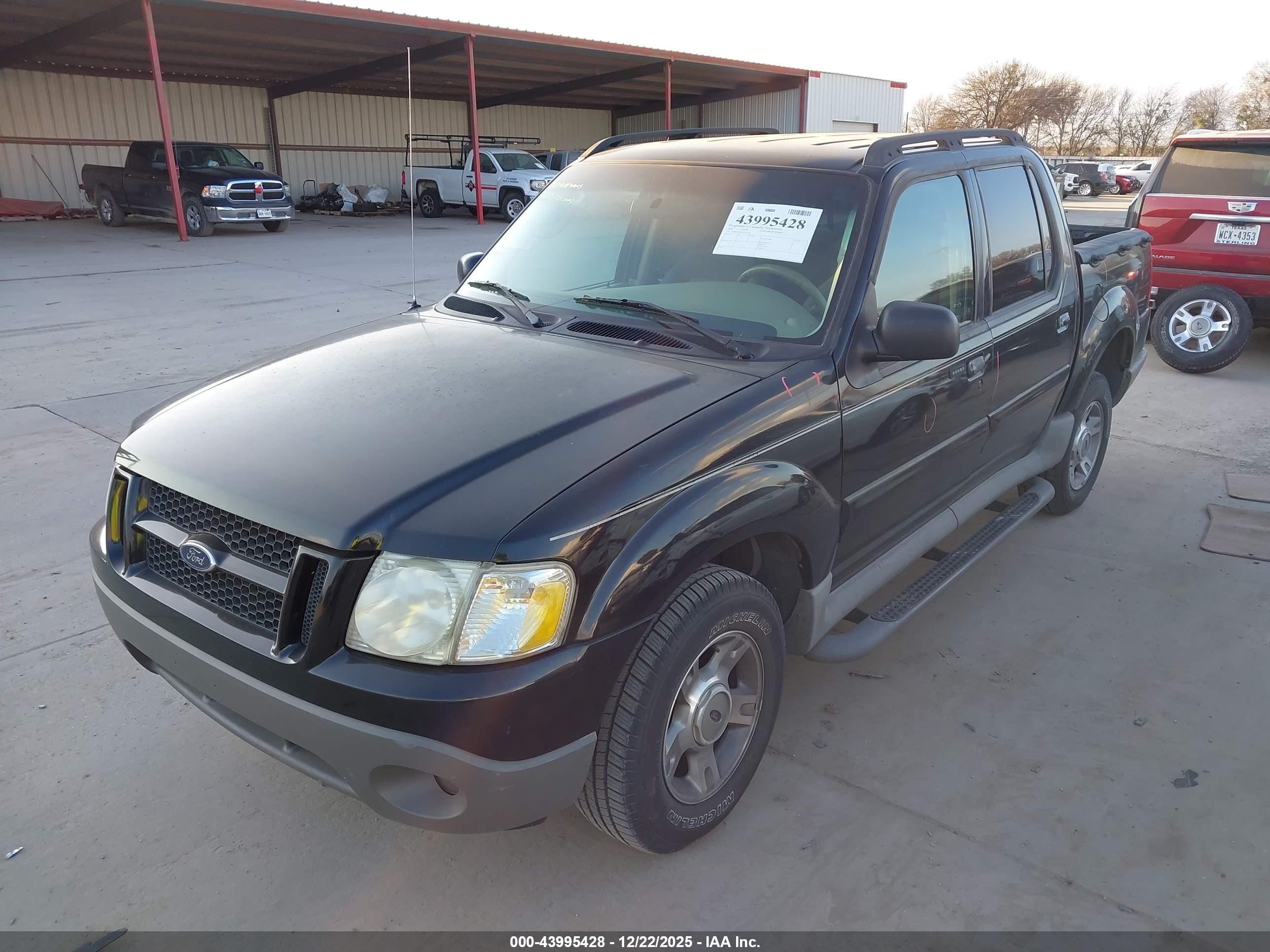 FORD EXPLORER image 2