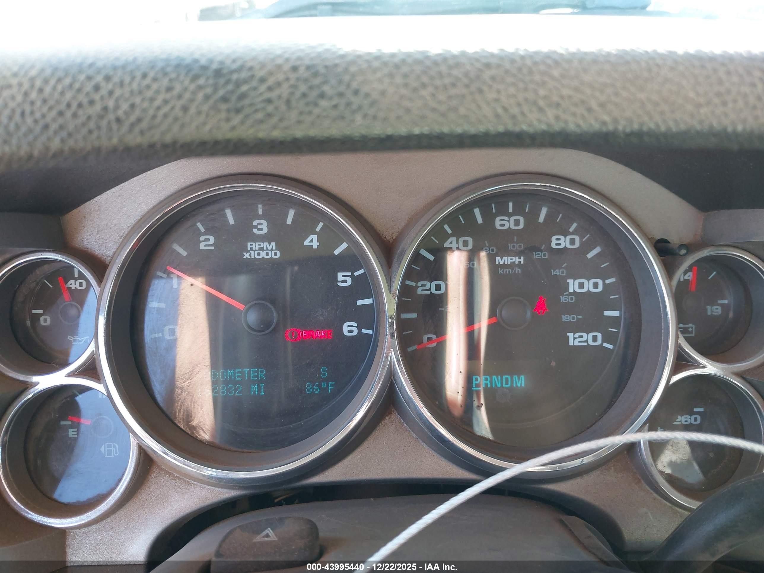 GMC SIERRA image 7