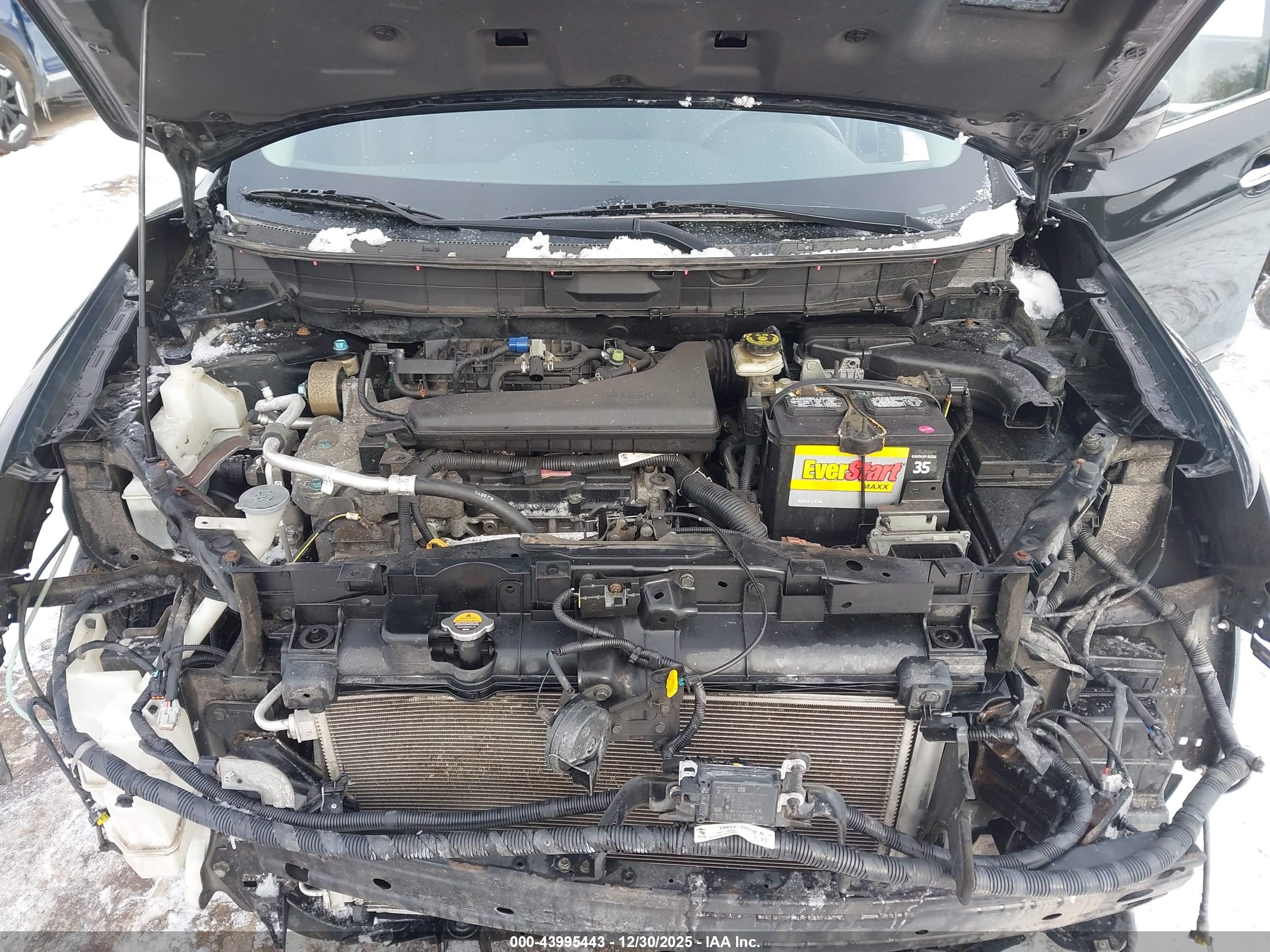 NISSAN ROGUE image 10