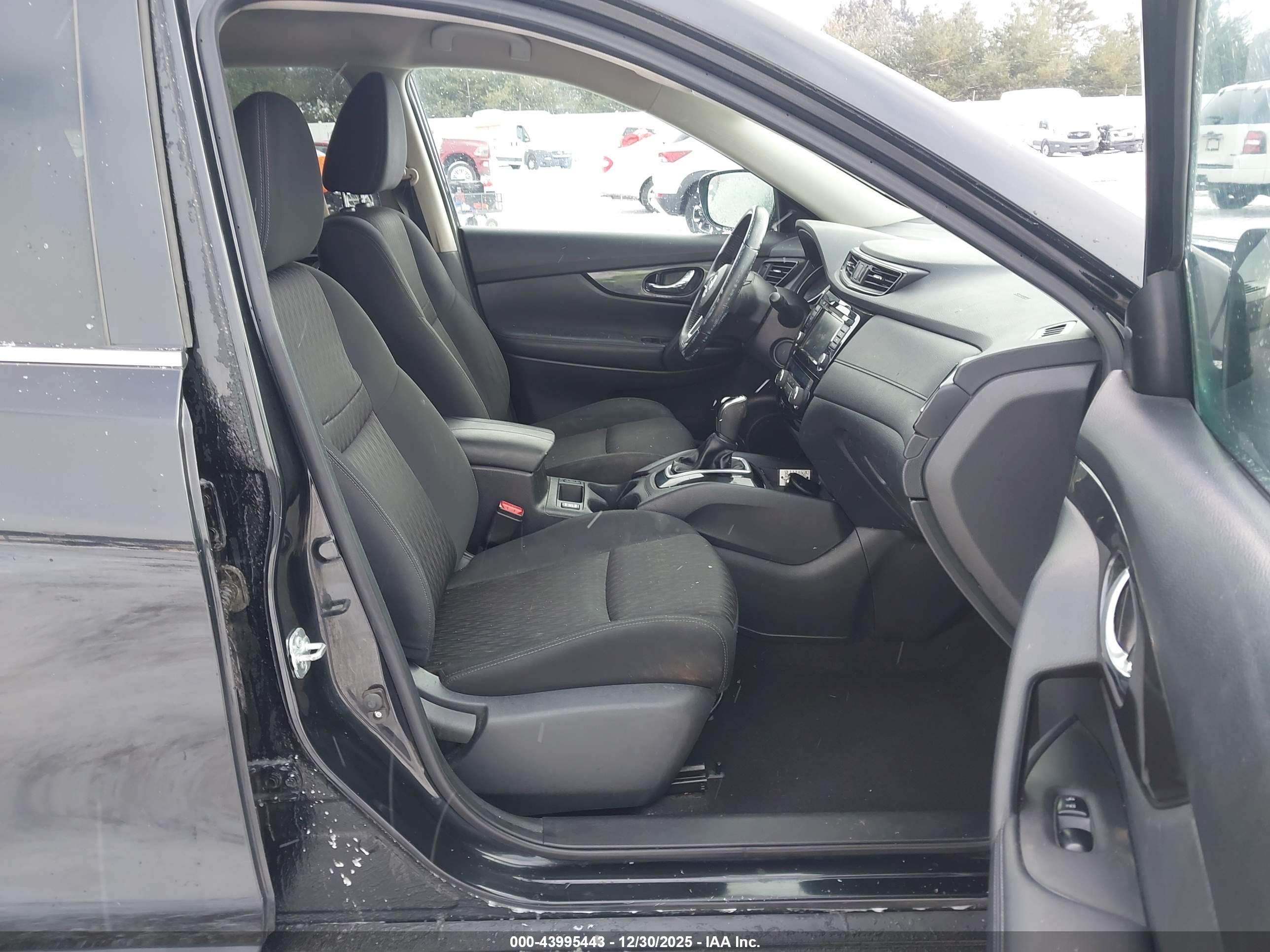 NISSAN ROGUE image 5