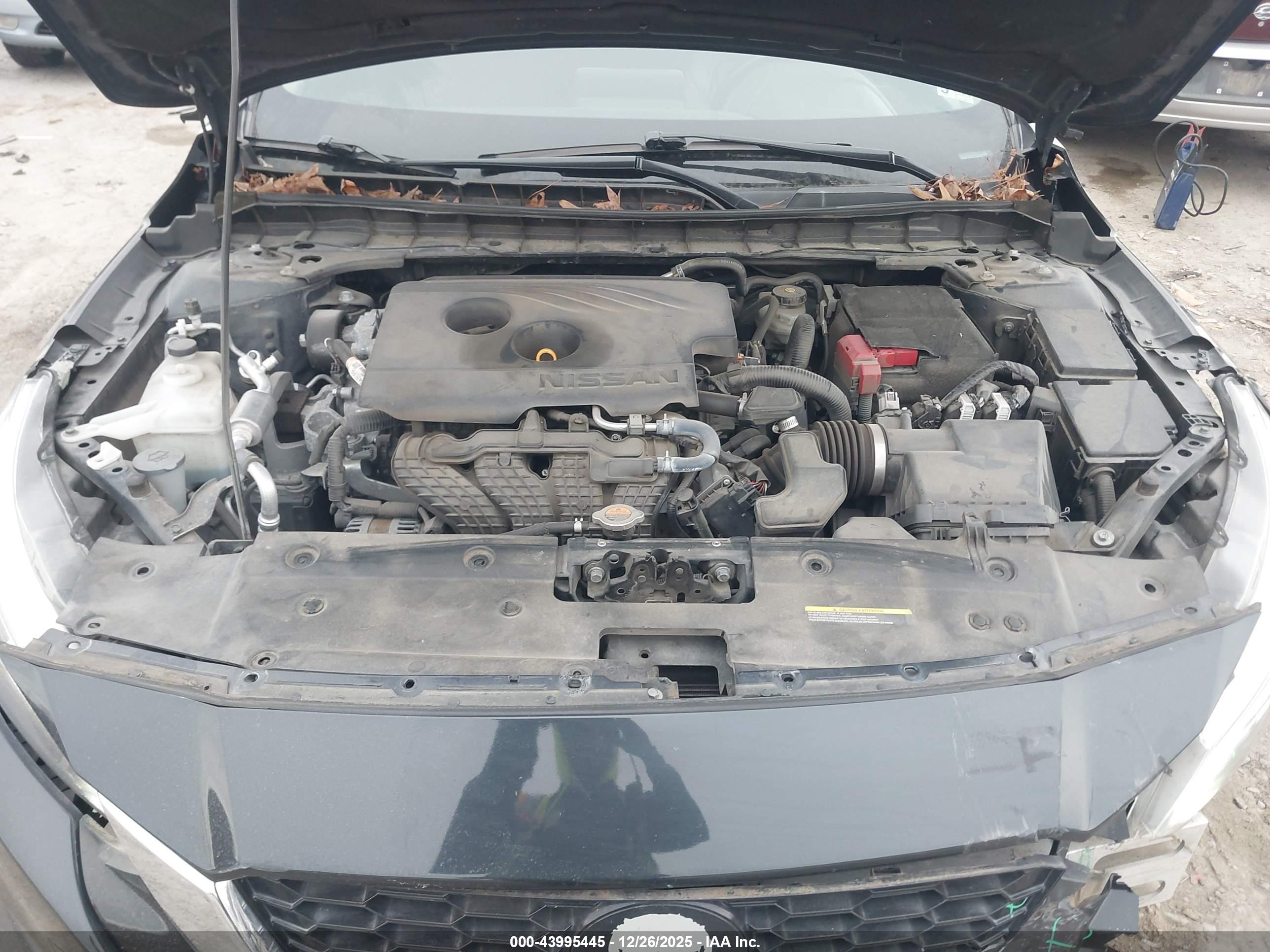 NISSAN ALTIMA image 10