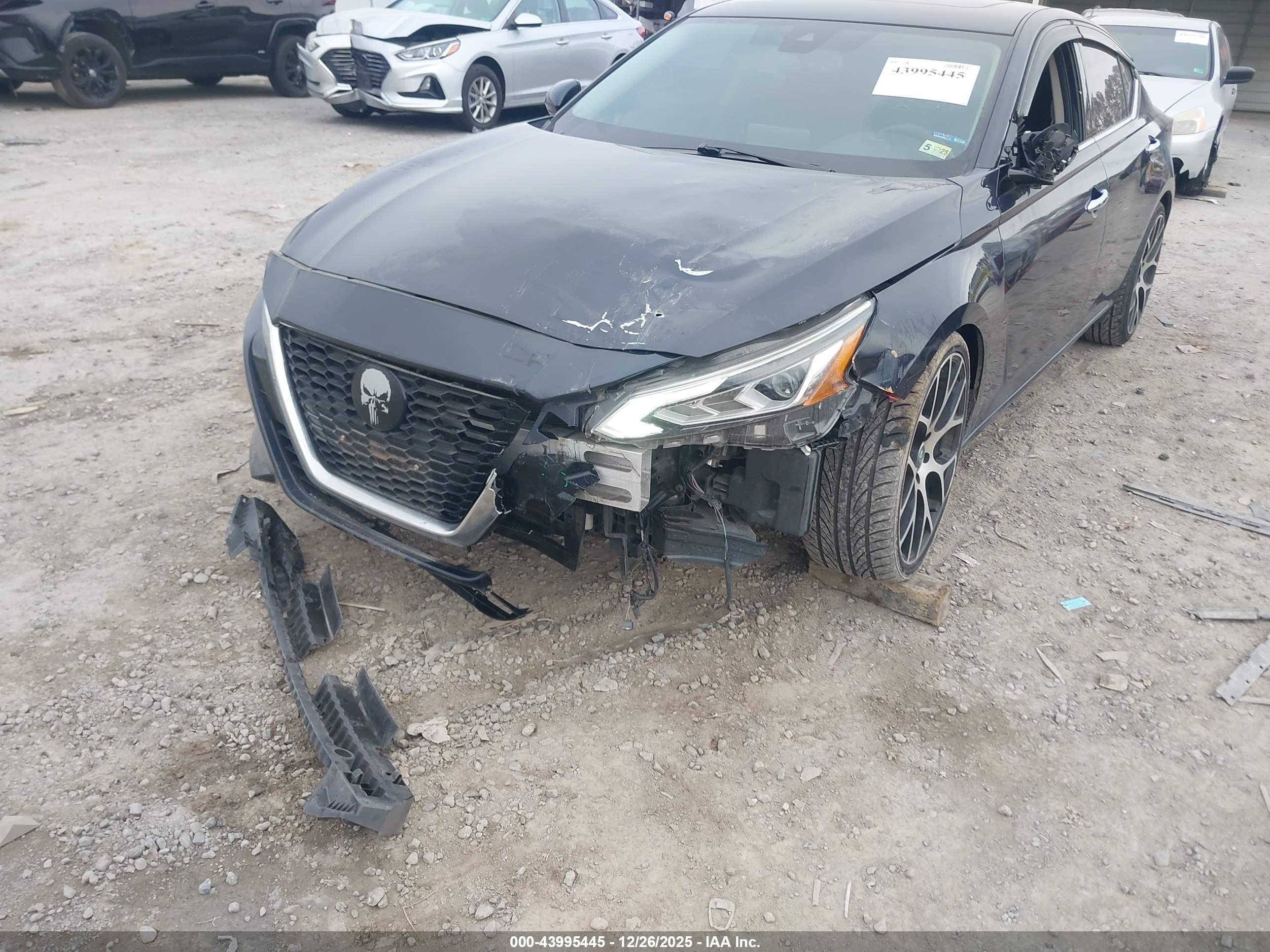 NISSAN ALTIMA image 6