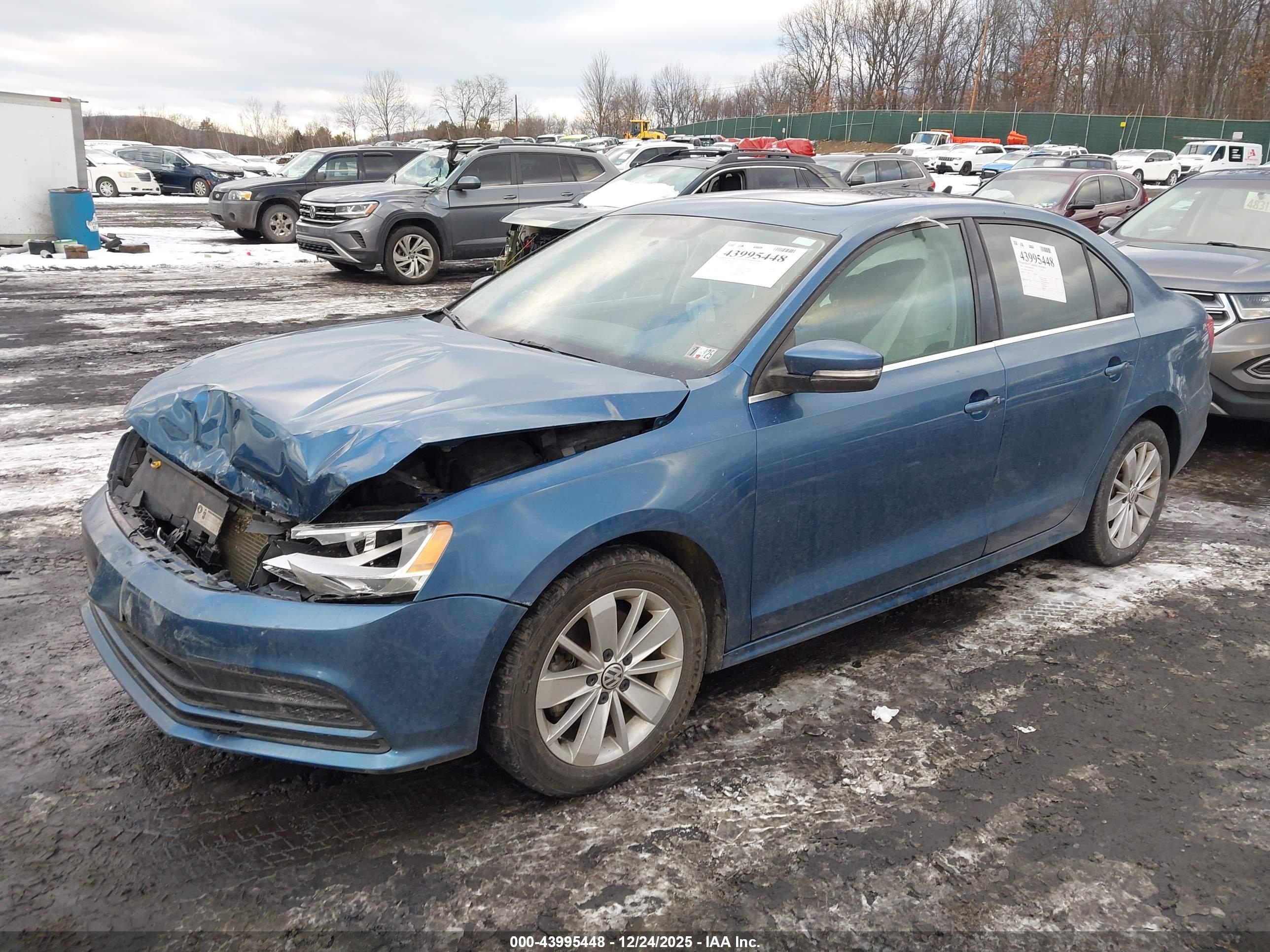 VOLKSWAGEN JETTA image 2