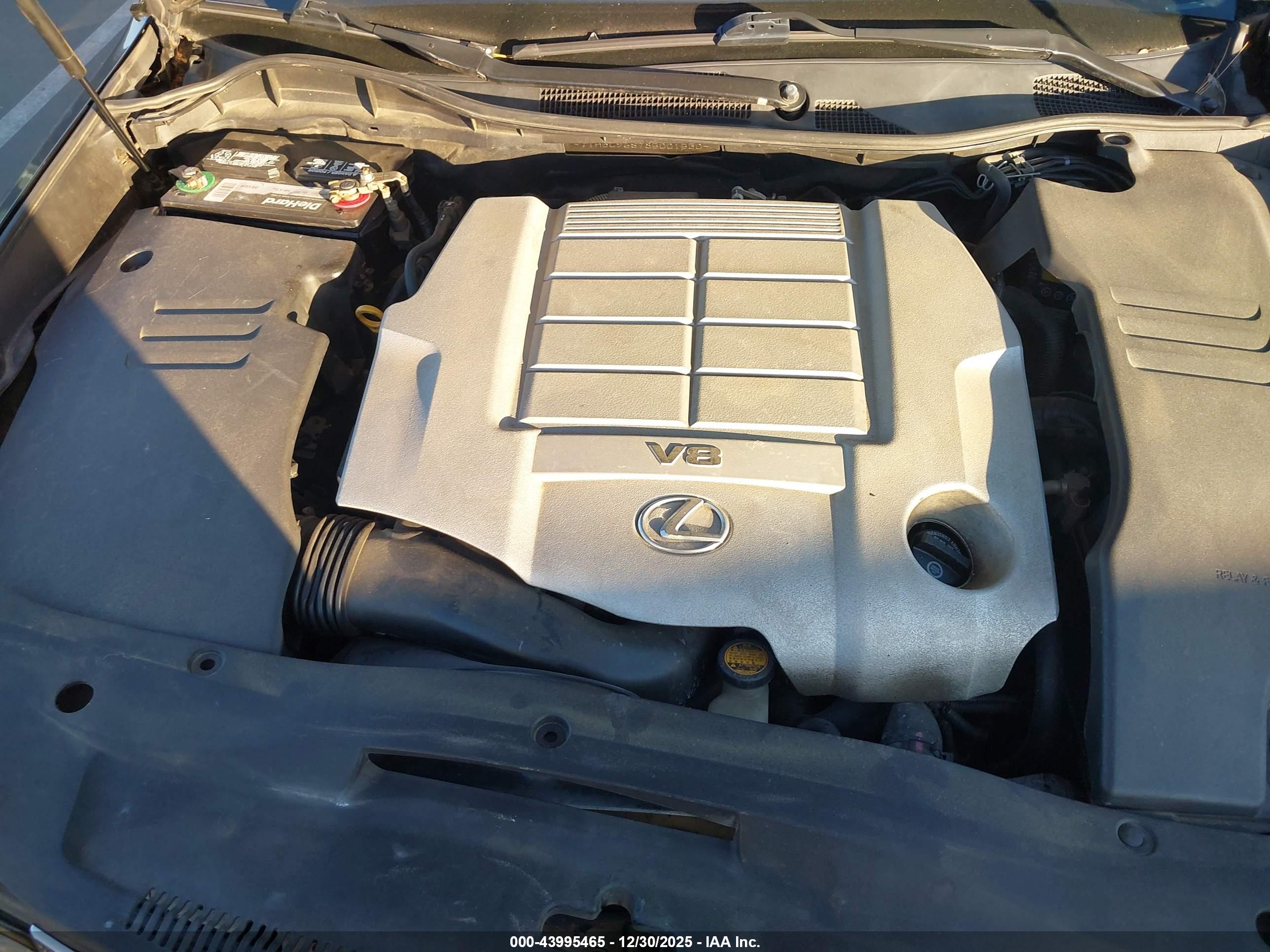 LEXUS GS image 10