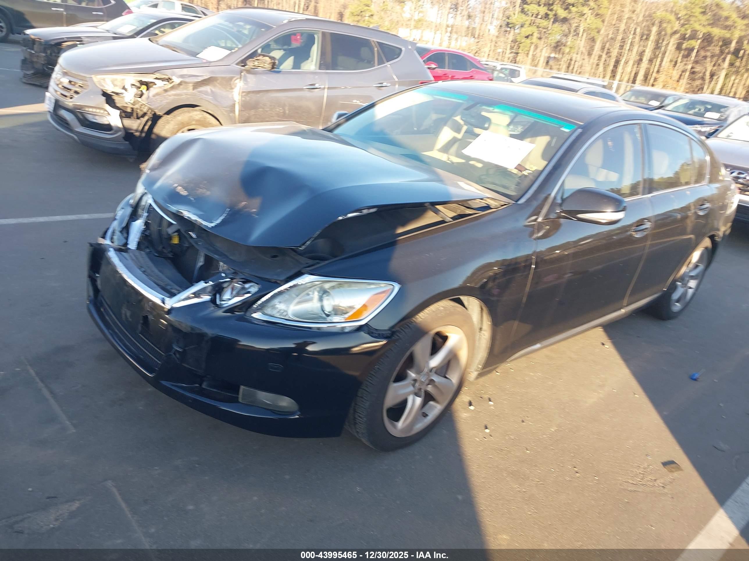 LEXUS GS image 2