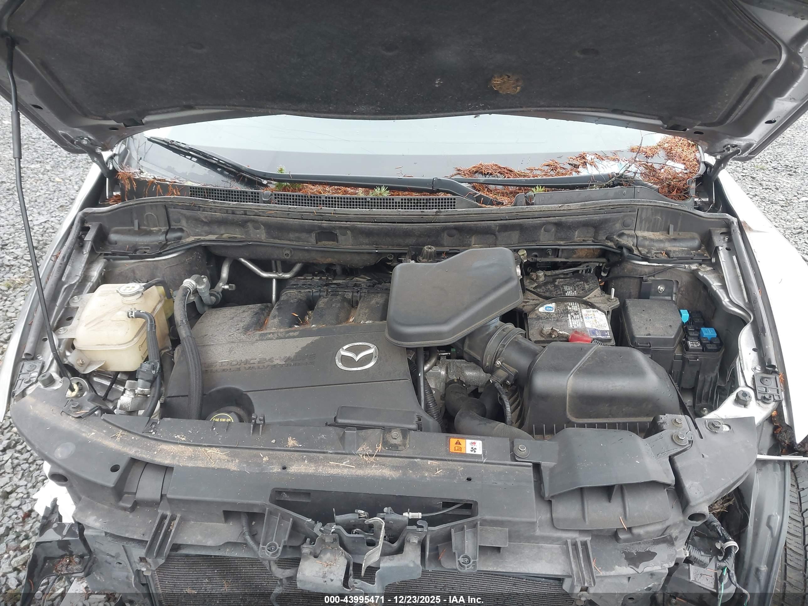 MAZDA CX-9 image 10