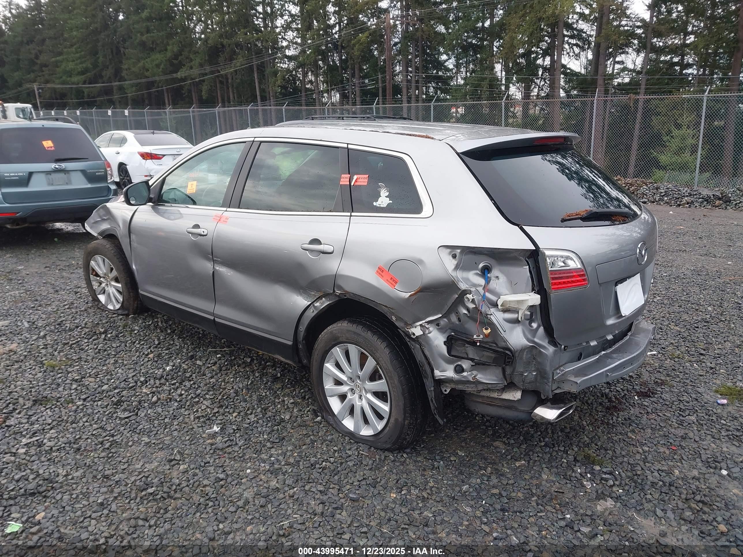 MAZDA CX-9 image 3