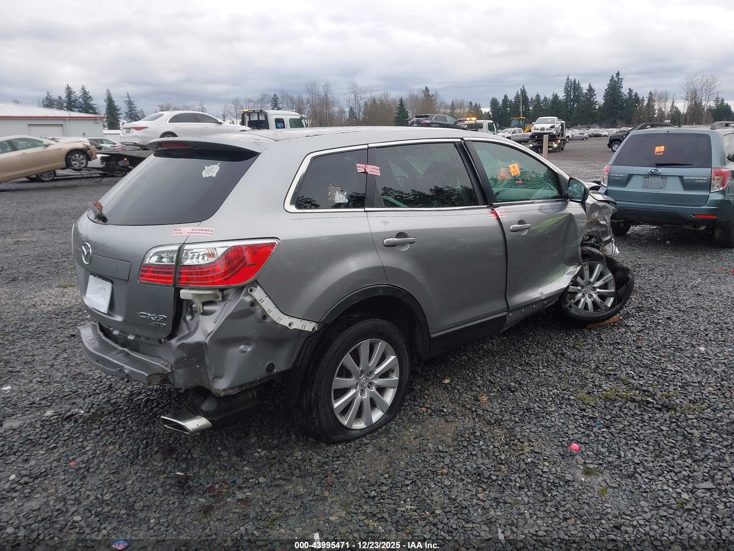 MAZDA CX-9 image 4