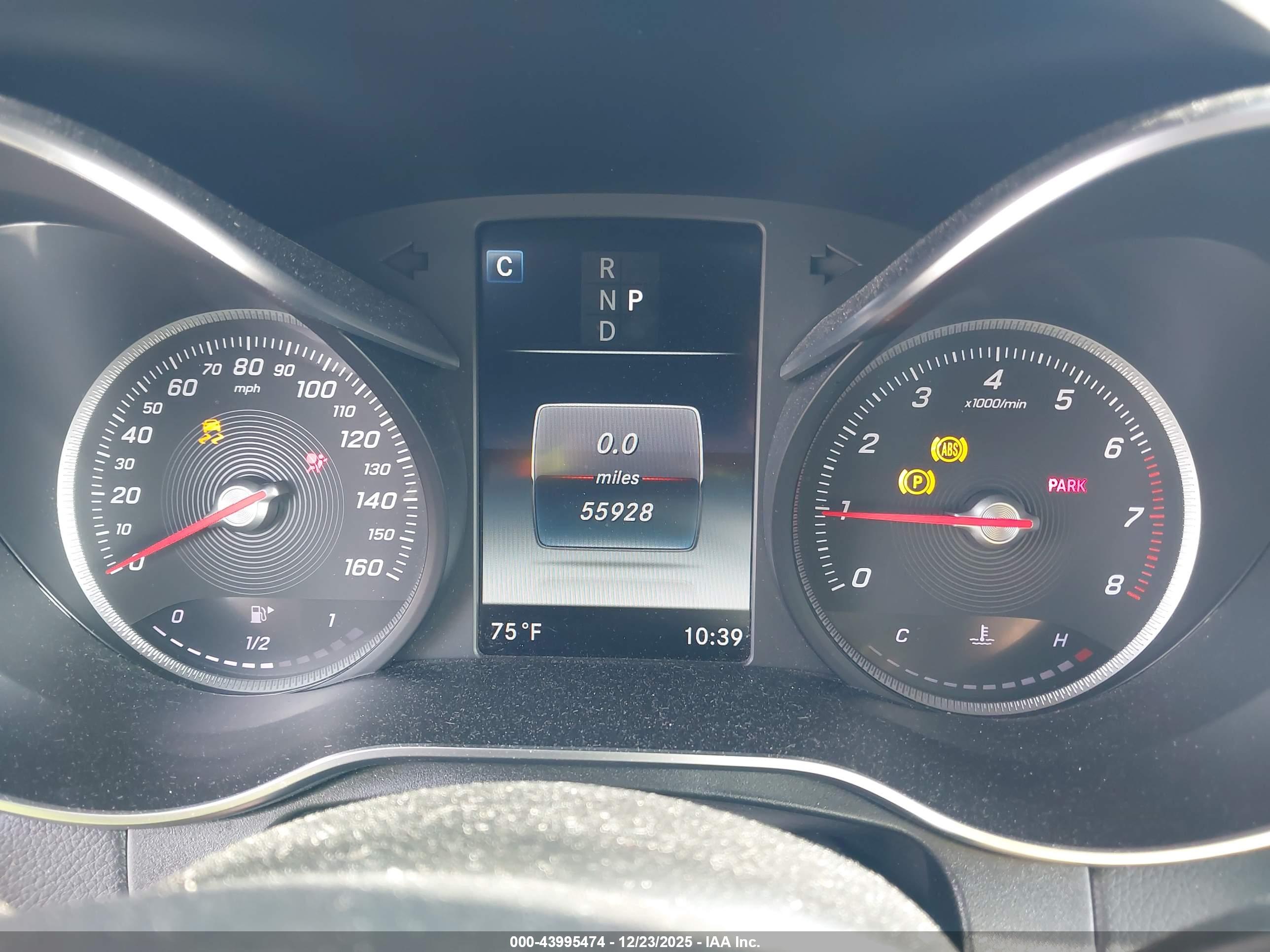 MERCEDES-BENZ GLC image 7