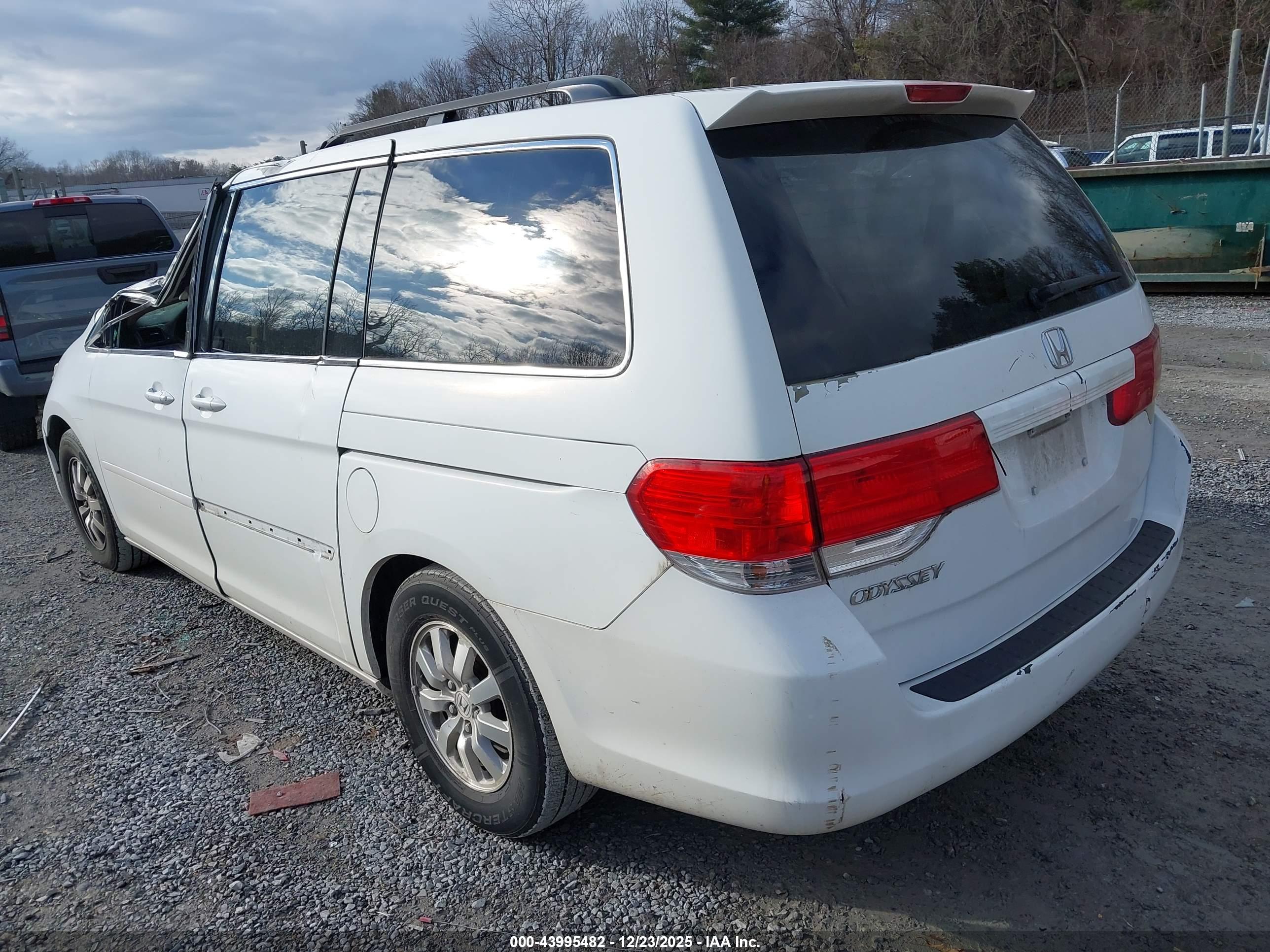 HONDA ODYSSEY image 3