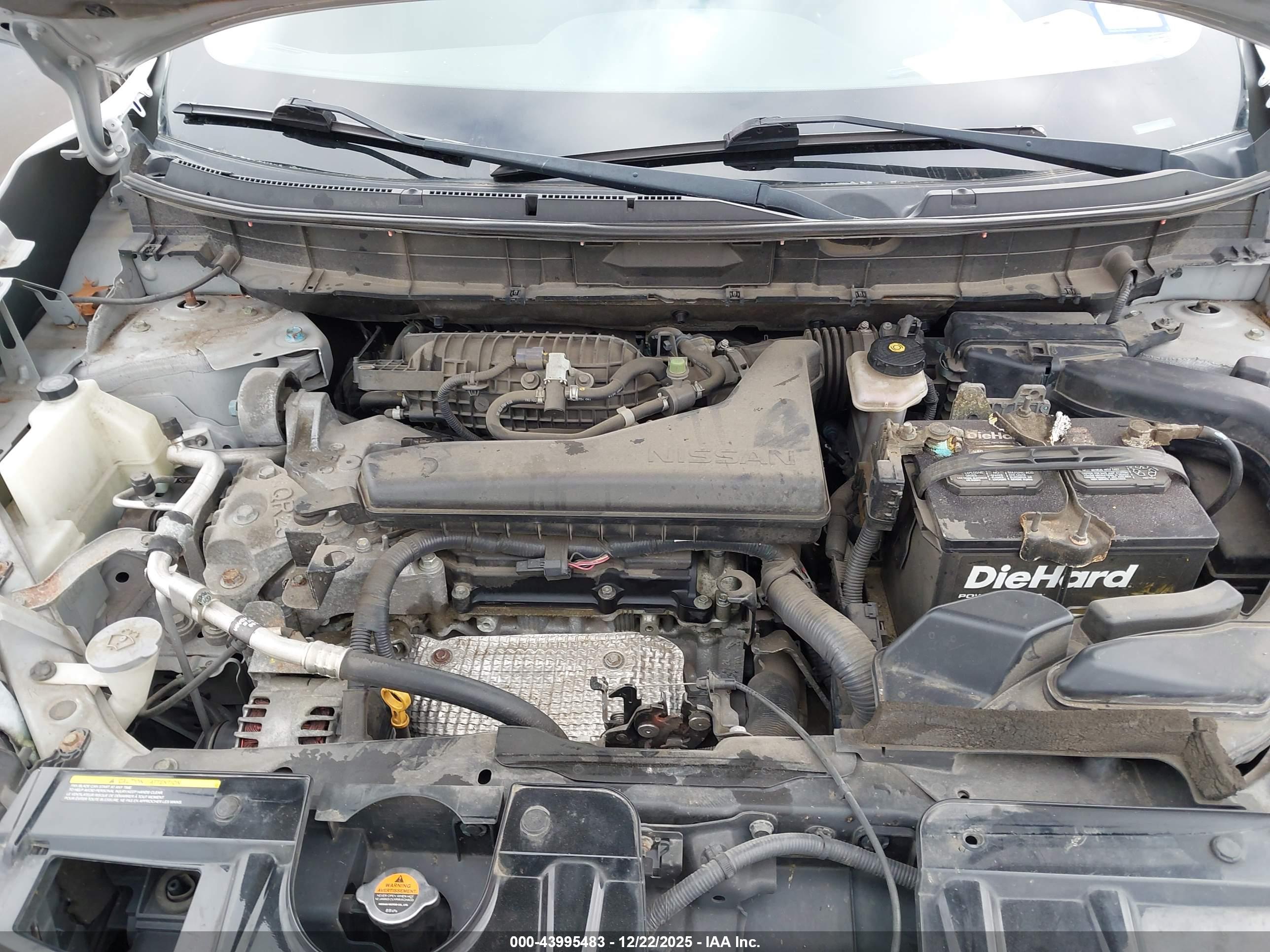 NISSAN ROGUE image 10