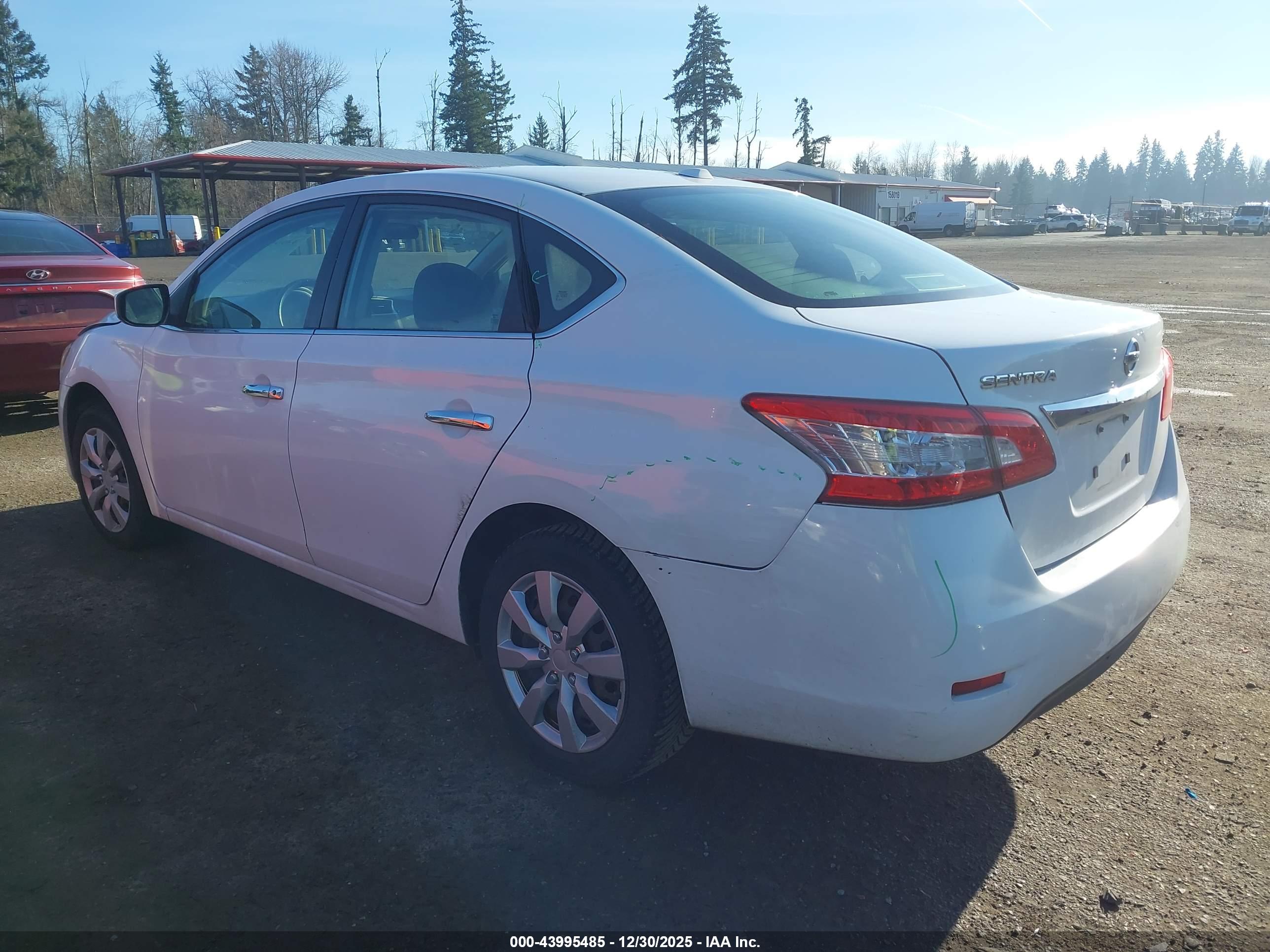 NISSAN SENTRA image 3