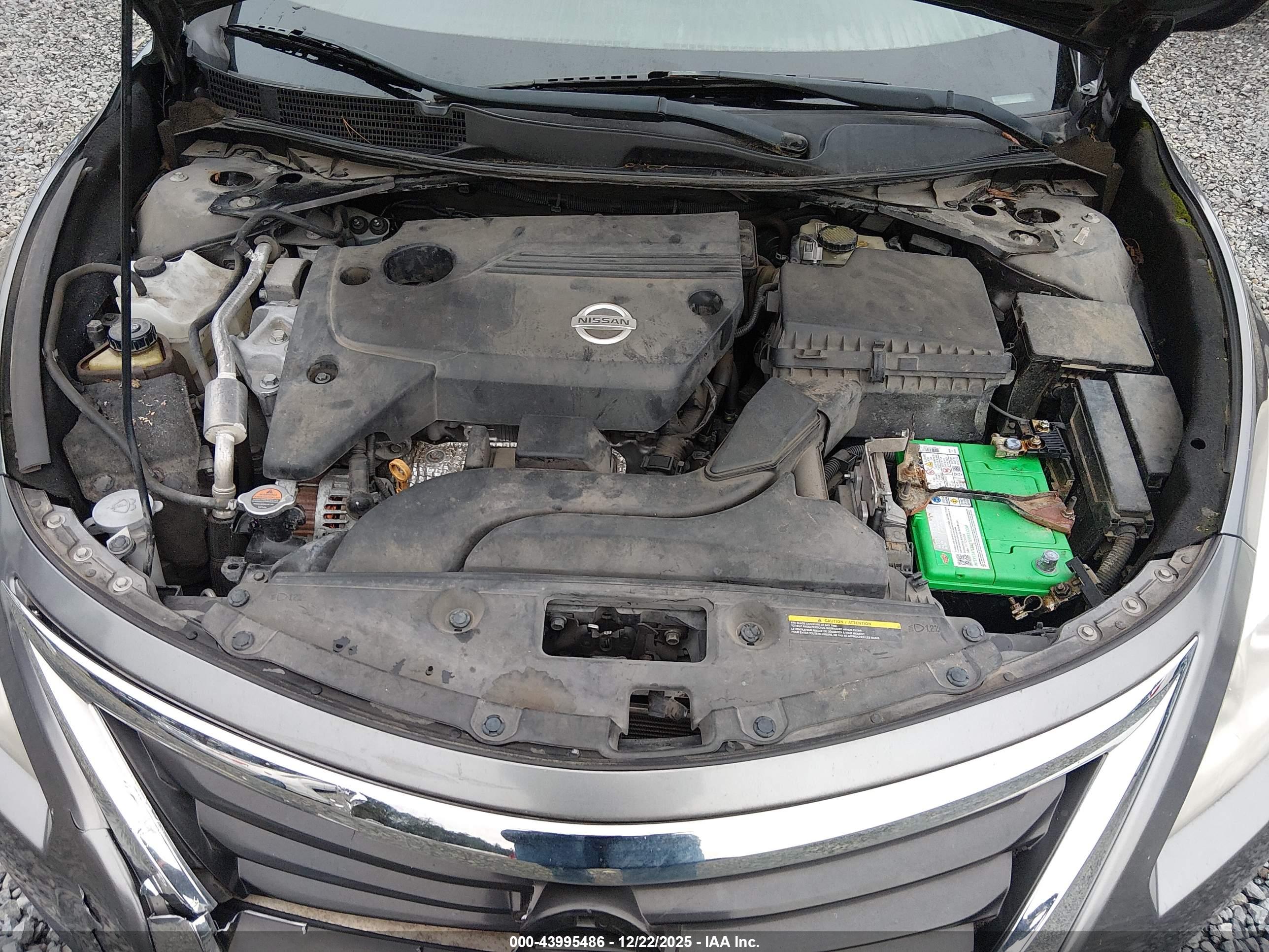 NISSAN ALTIMA image 10