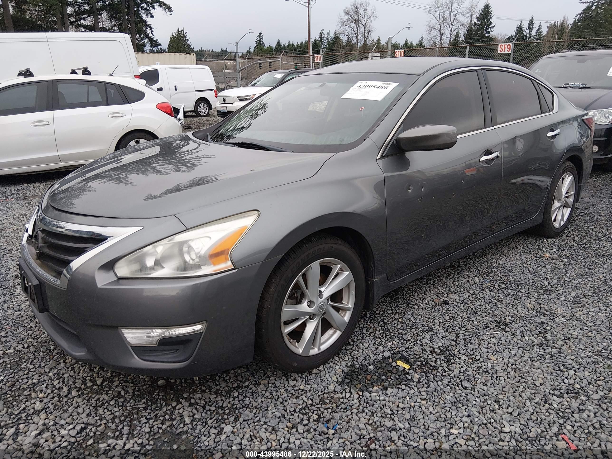 NISSAN ALTIMA image 2