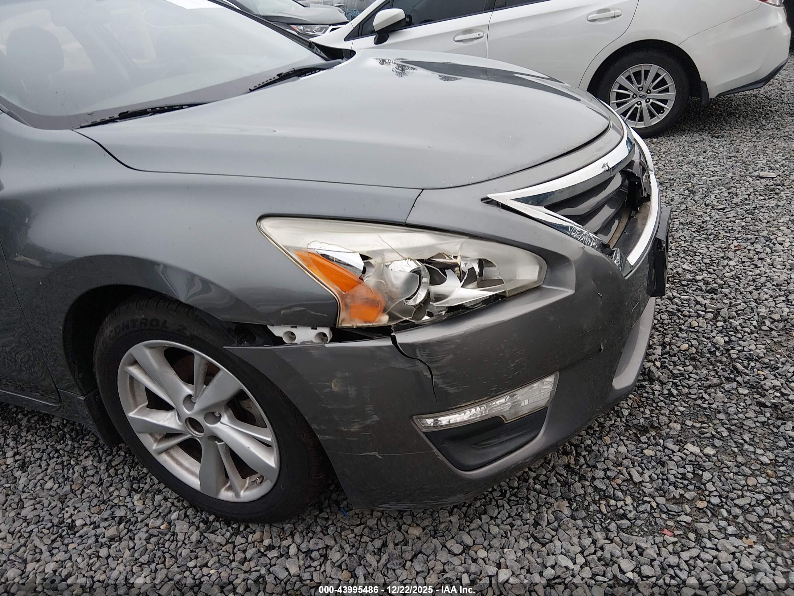 NISSAN ALTIMA image 6
