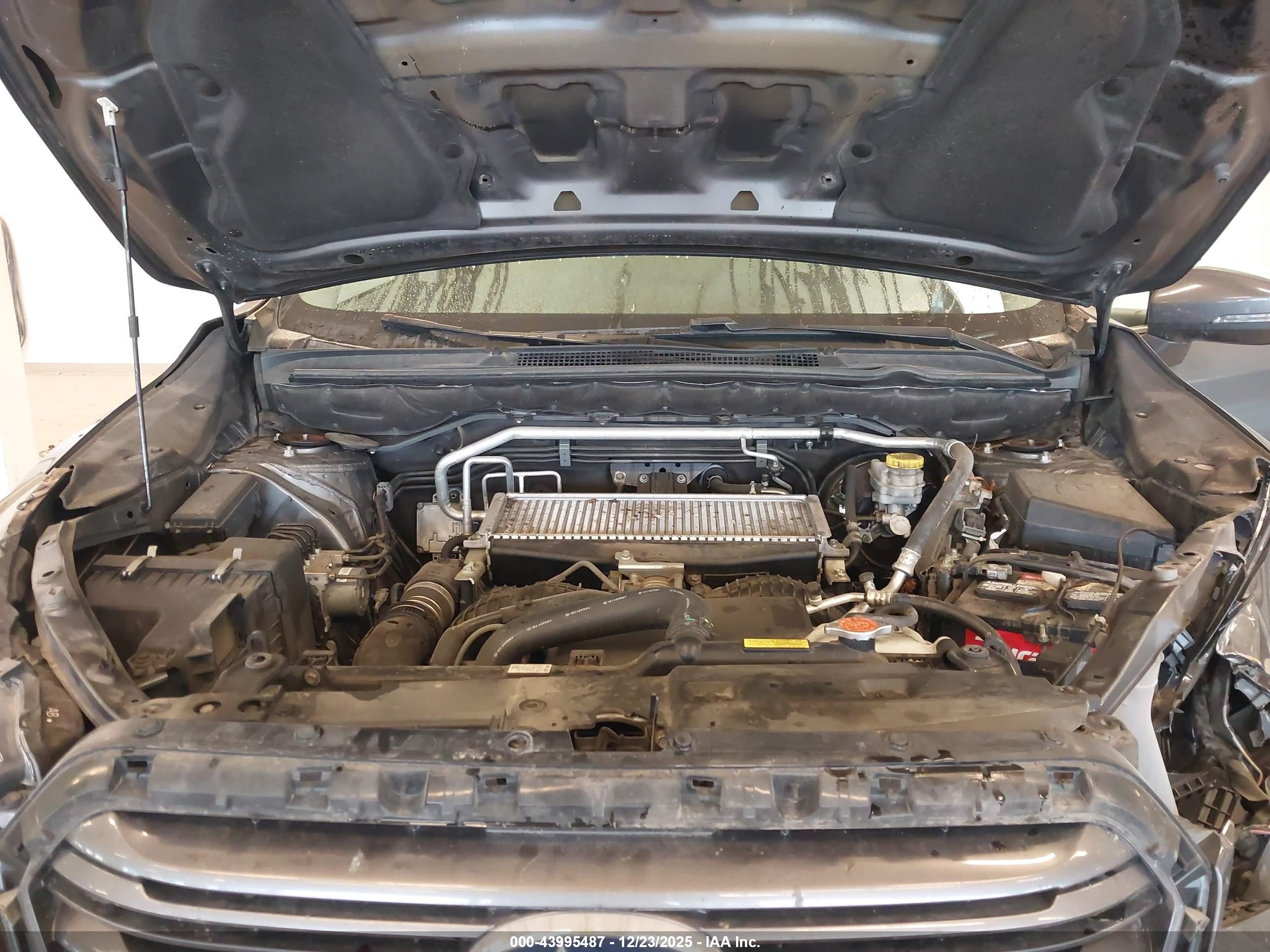 SUBARU ASCENT image 10