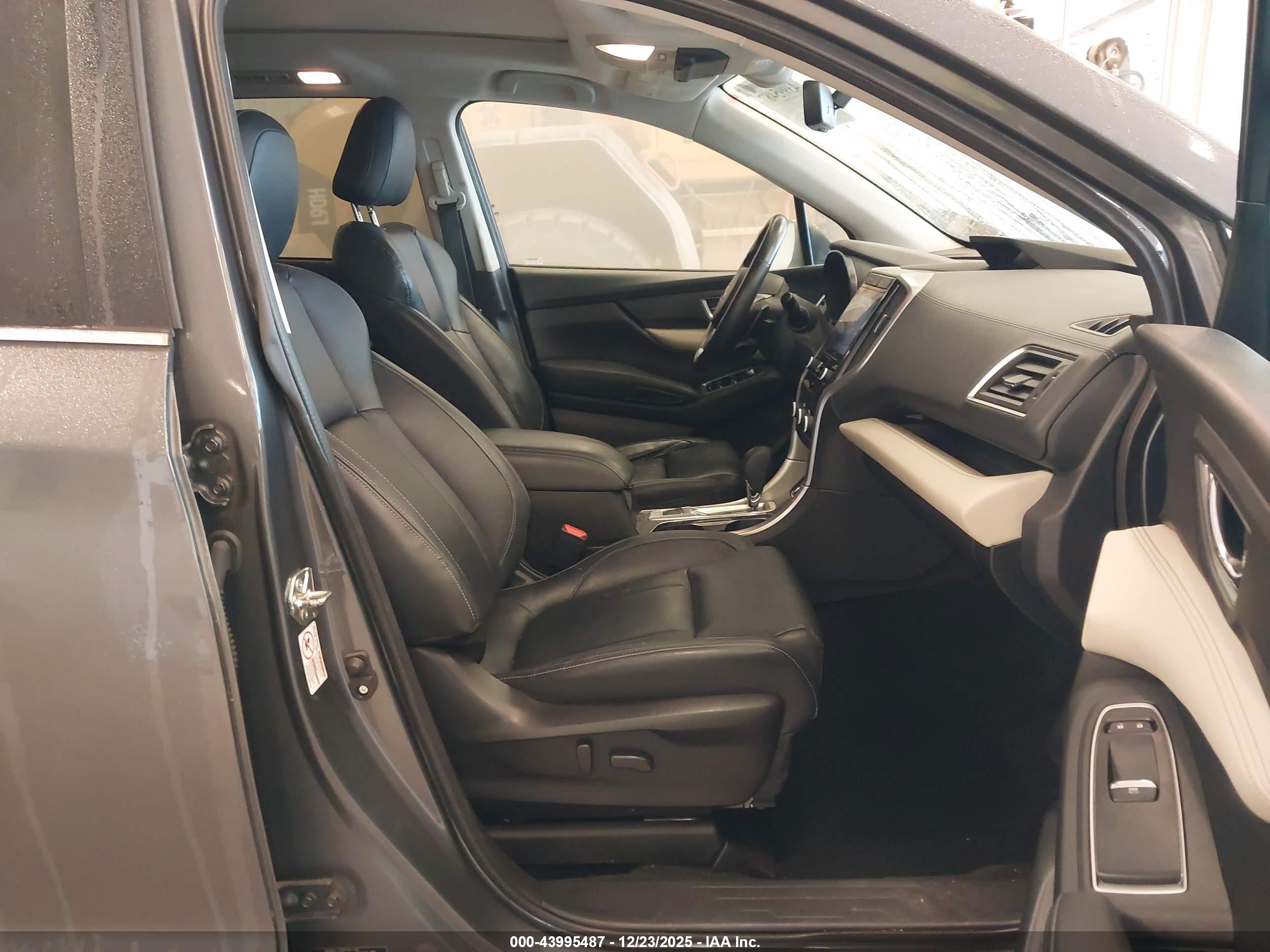 SUBARU ASCENT image 5