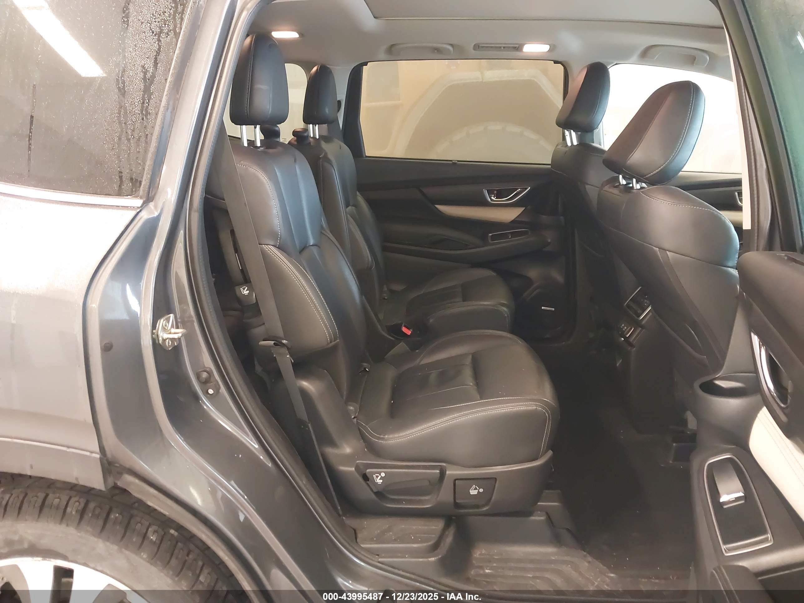 SUBARU ASCENT image 8